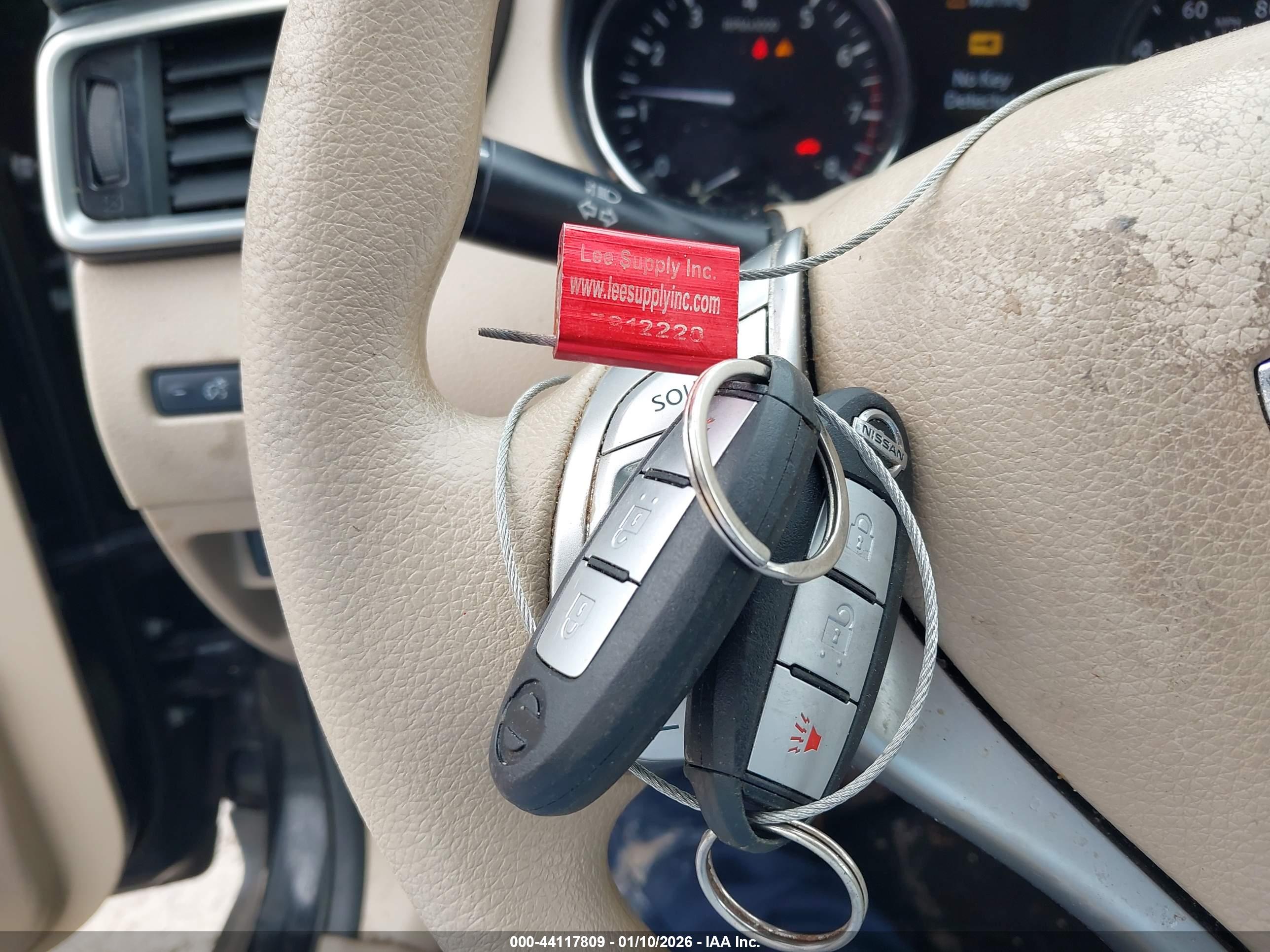 NISSAN ROGUE image 11