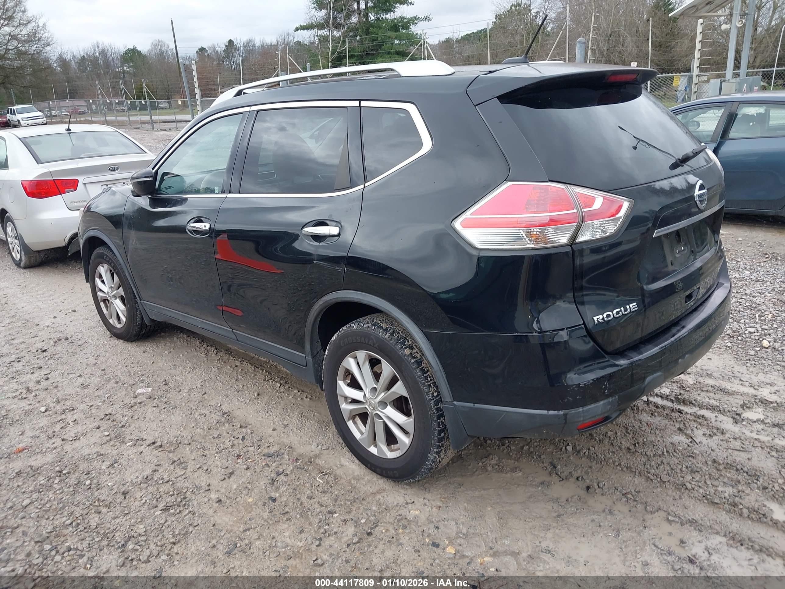 NISSAN ROGUE image 3