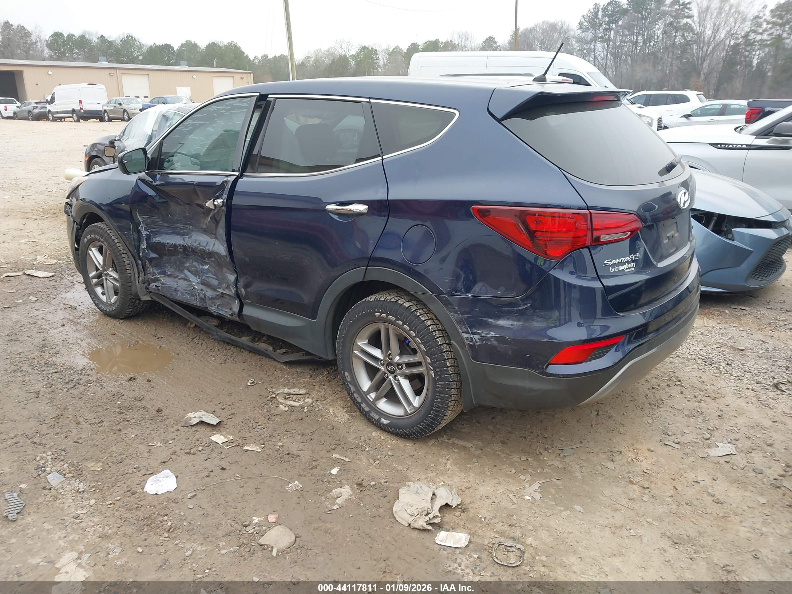 HYUNDAI SANTA image 3