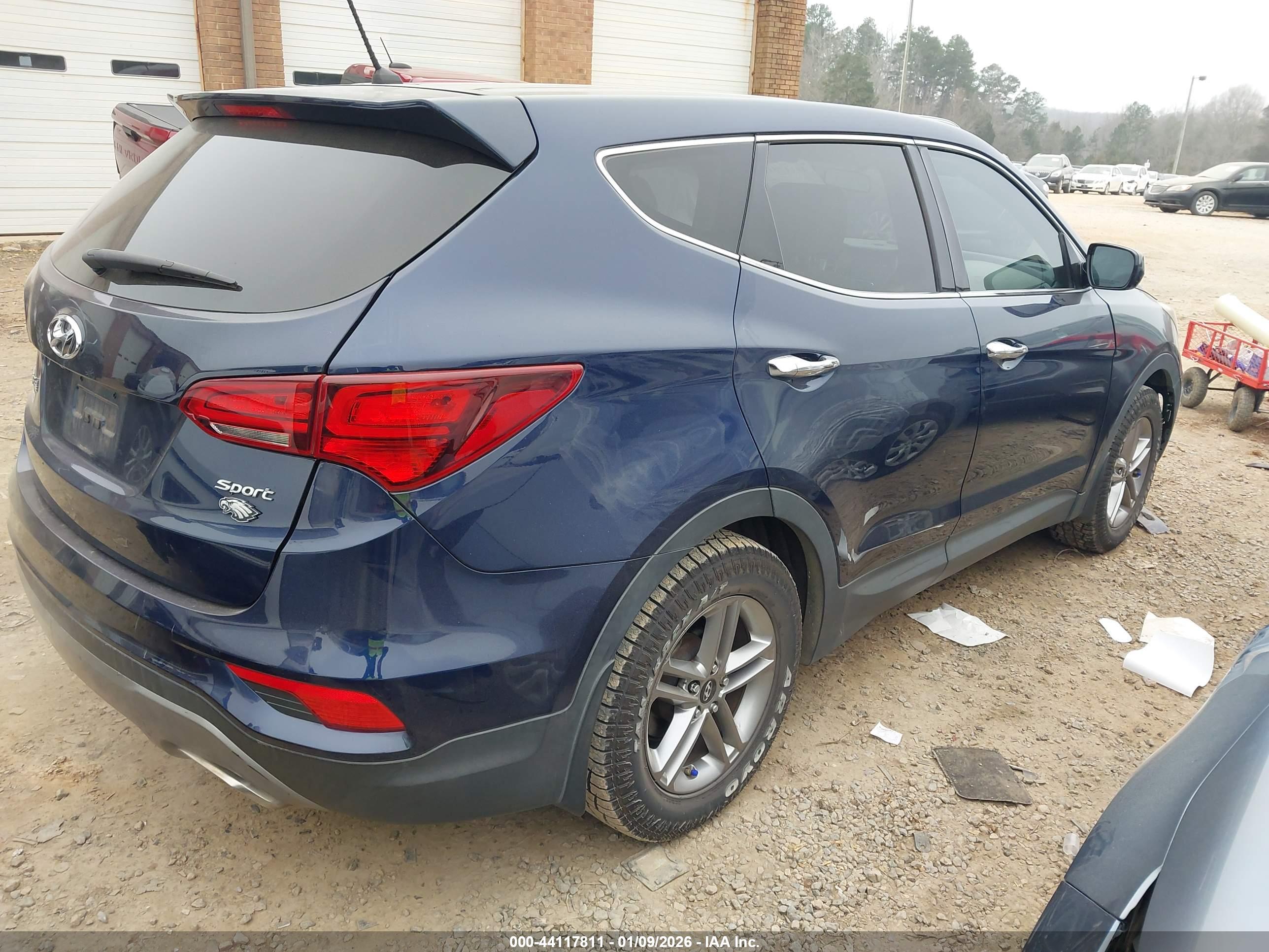 HYUNDAI SANTA image 4