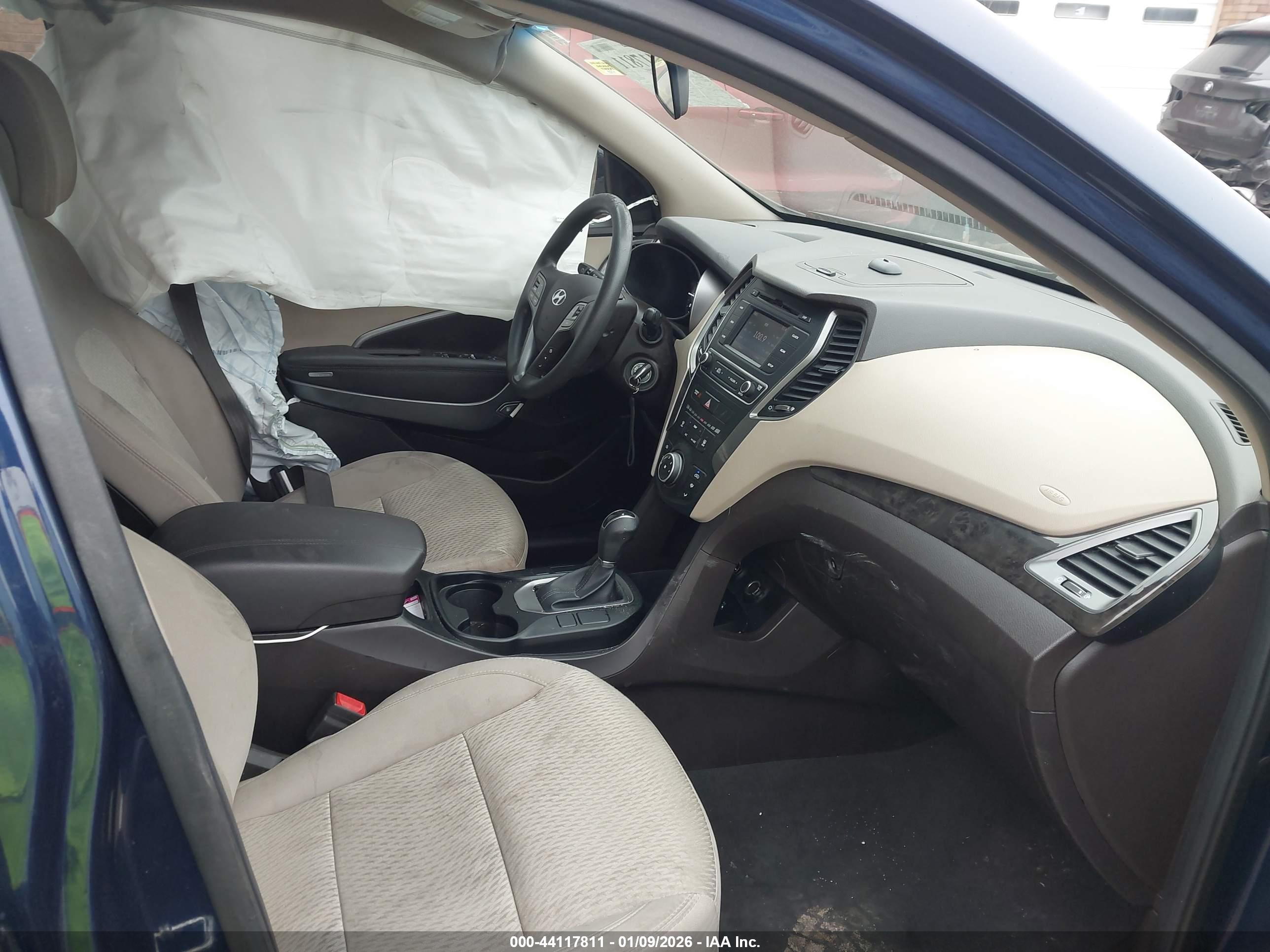 HYUNDAI SANTA image 5