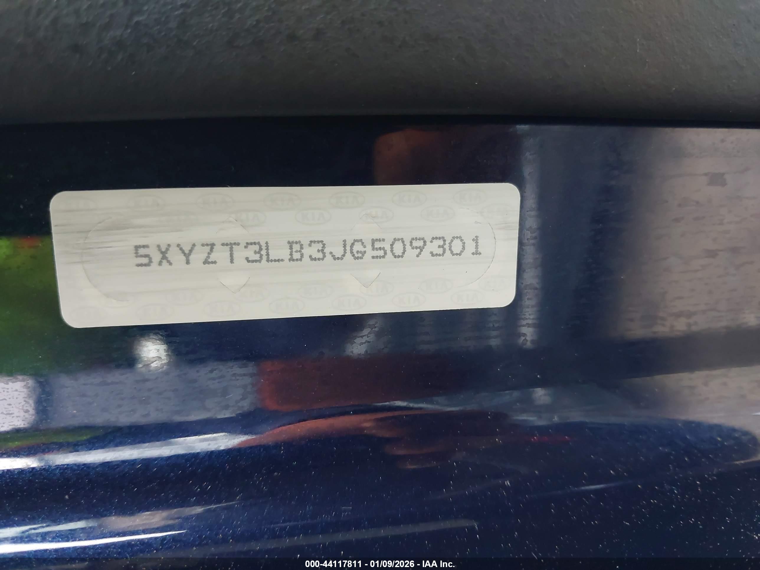 HYUNDAI SANTA image 9