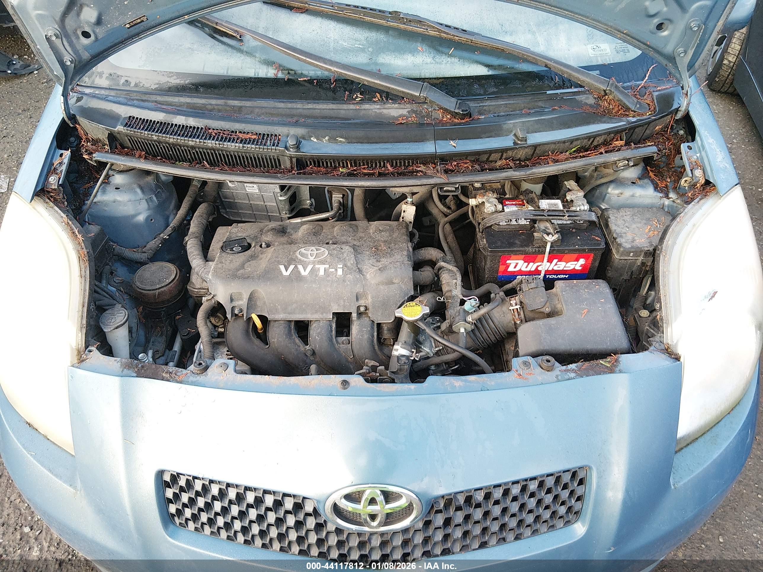 TOYOTA YARIS image 10