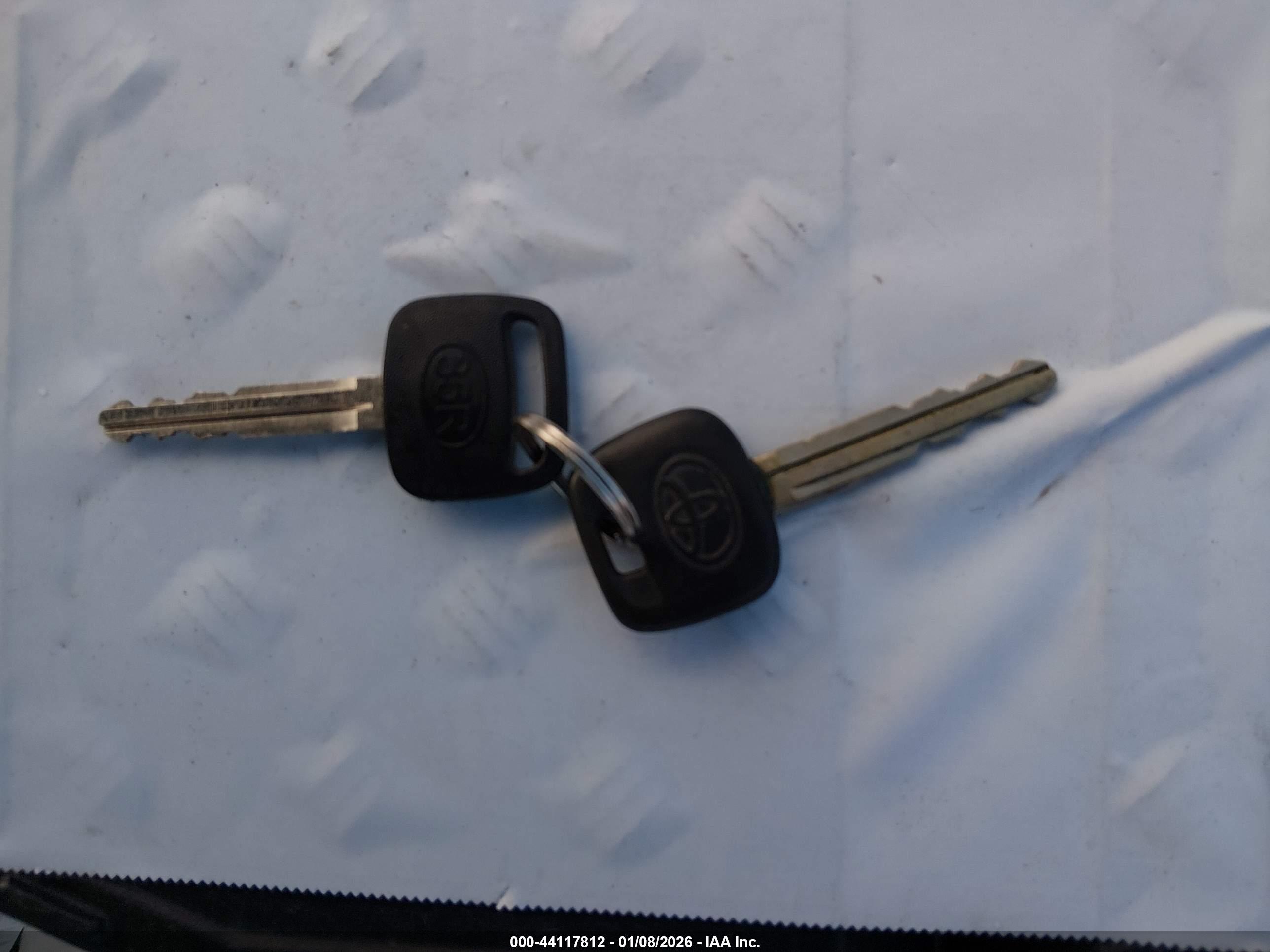 TOYOTA YARIS image 11