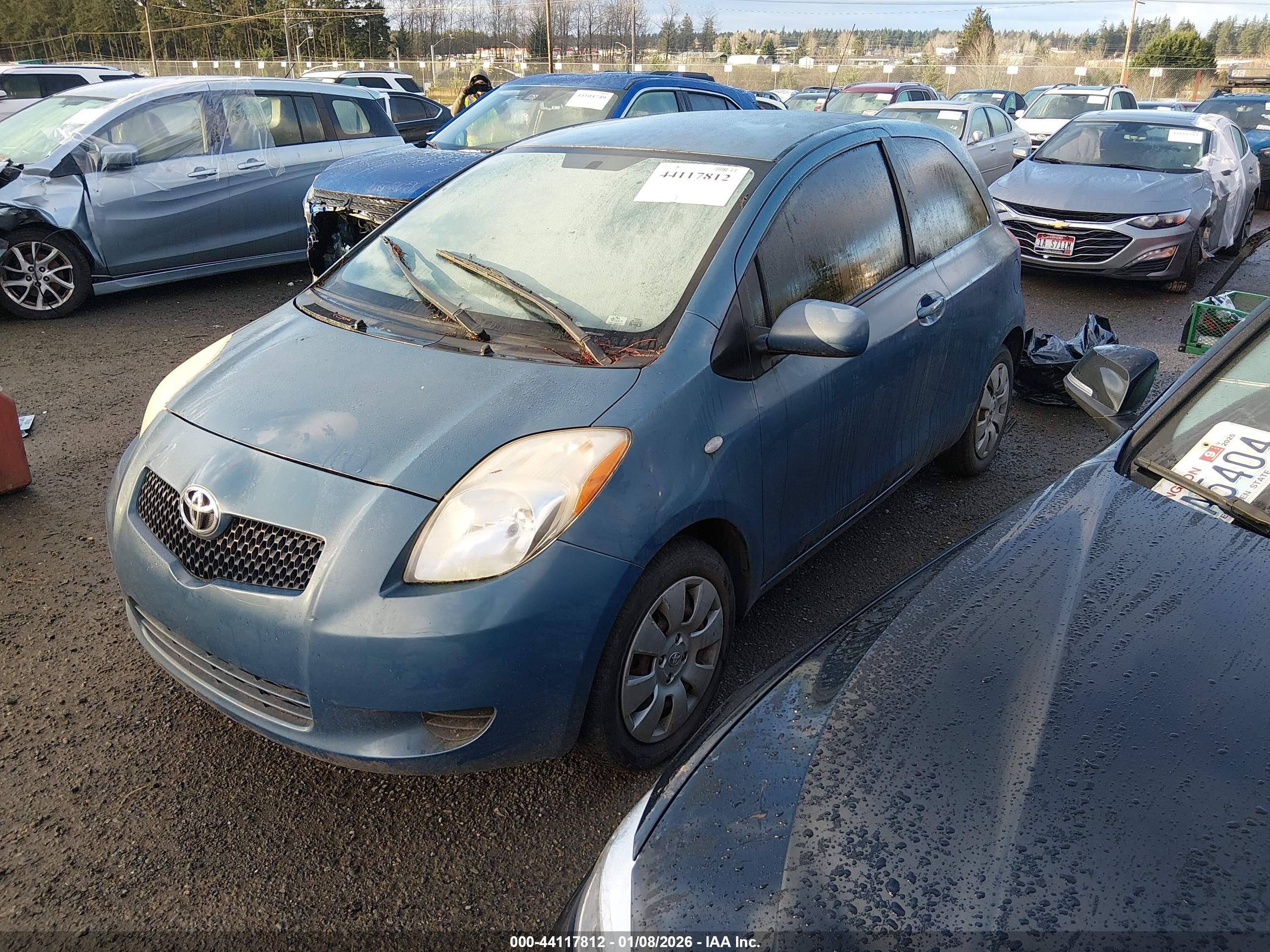 TOYOTA YARIS image 2