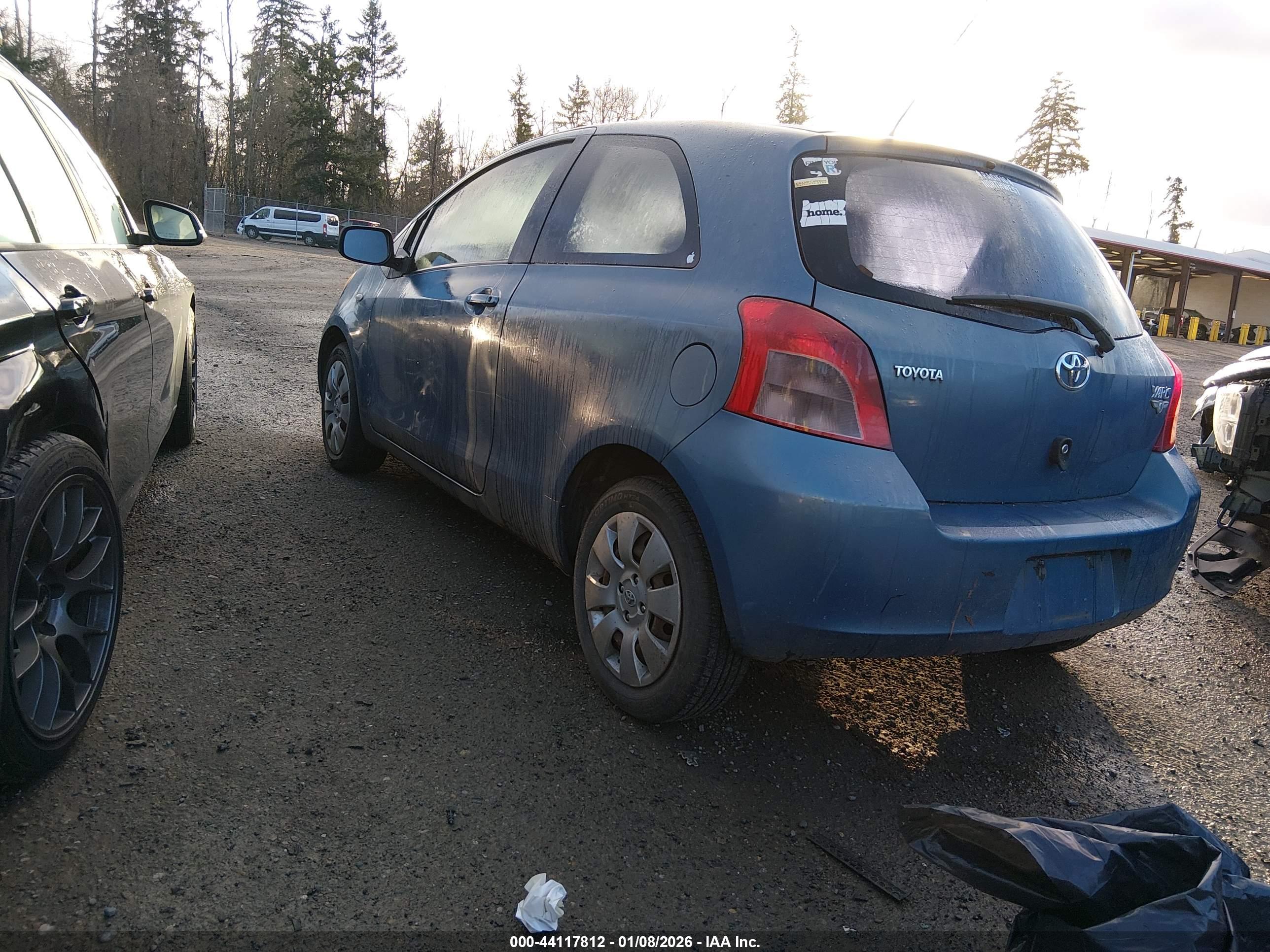TOYOTA YARIS image 3