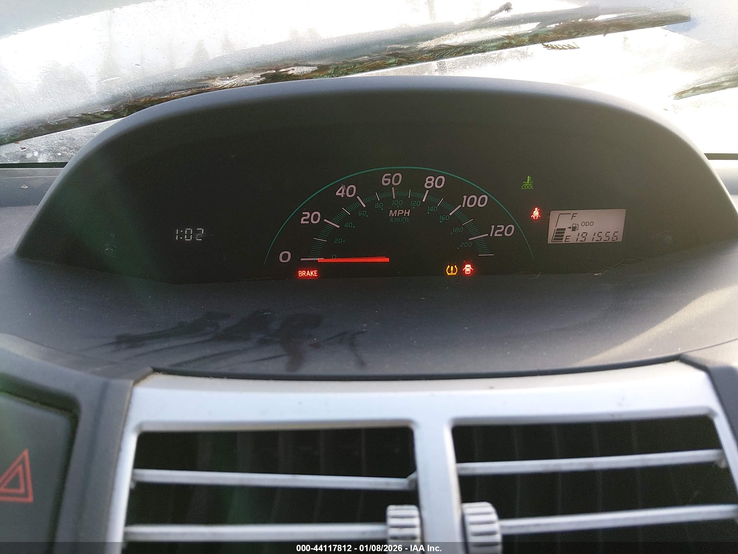 TOYOTA YARIS image 7