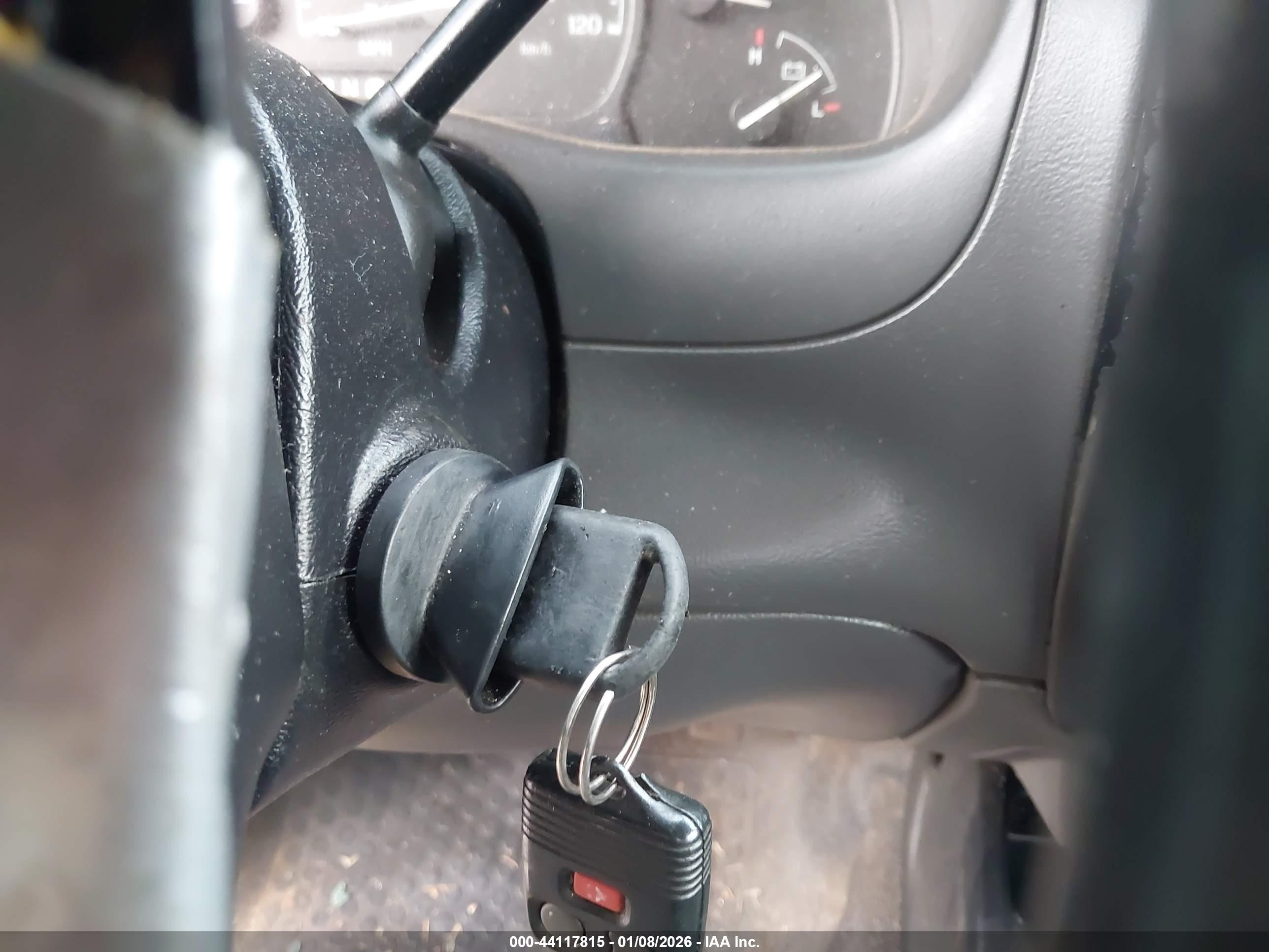 FORD RANGER image 11