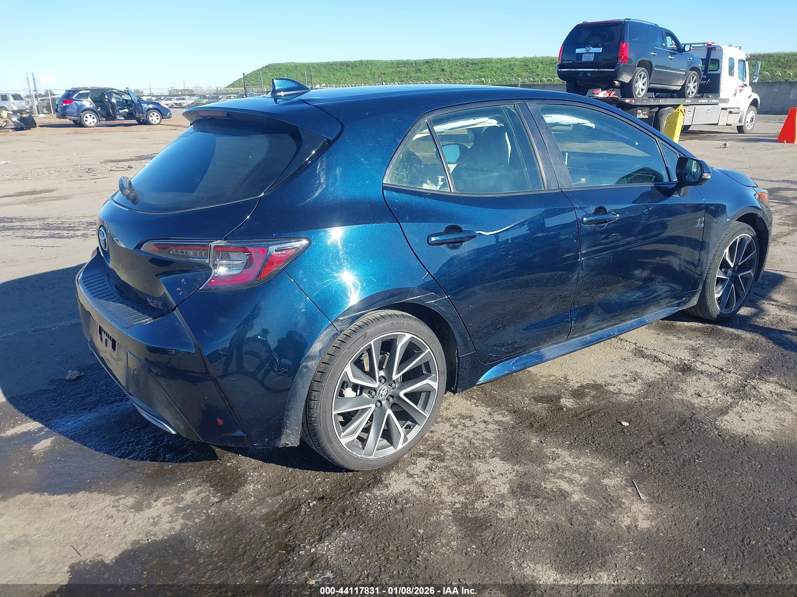 TOYOTA COROLLA image 4