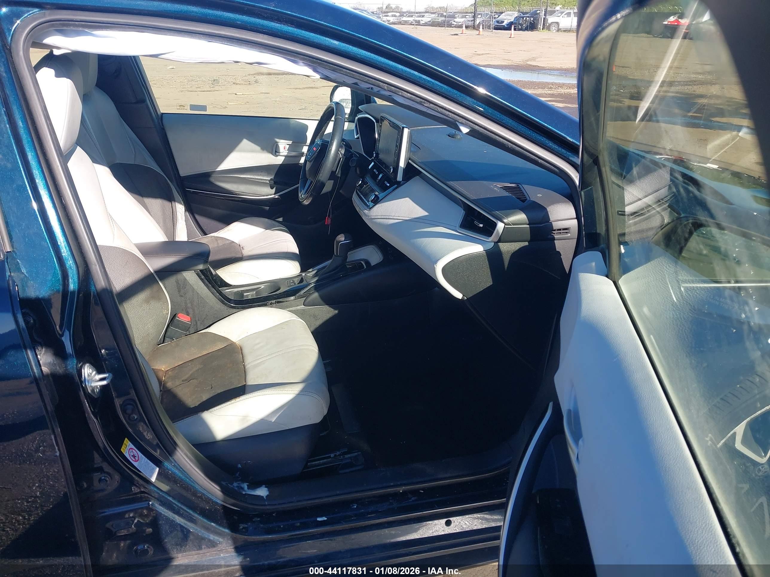 TOYOTA COROLLA image 5
