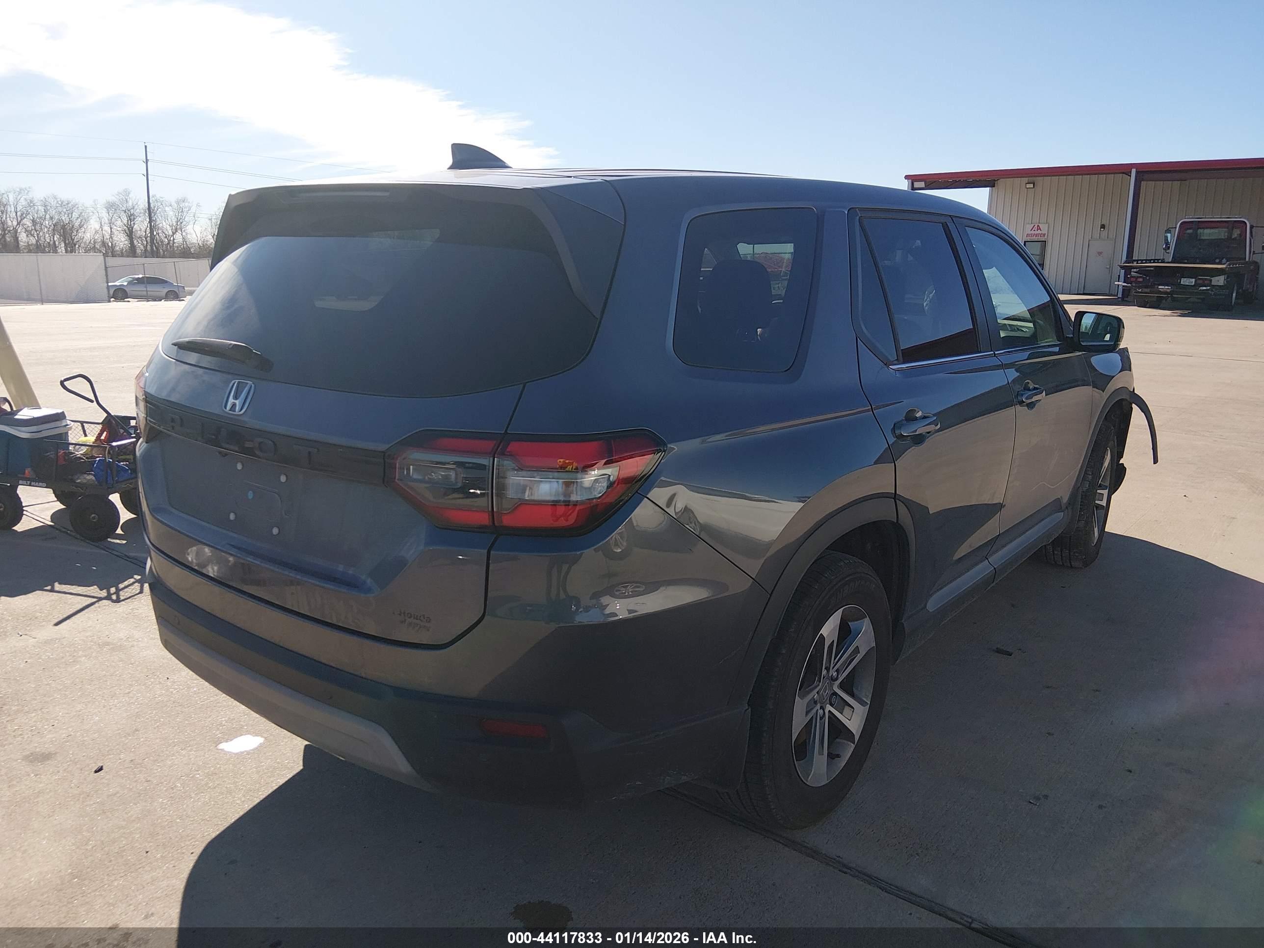 HONDA PILOT image 4