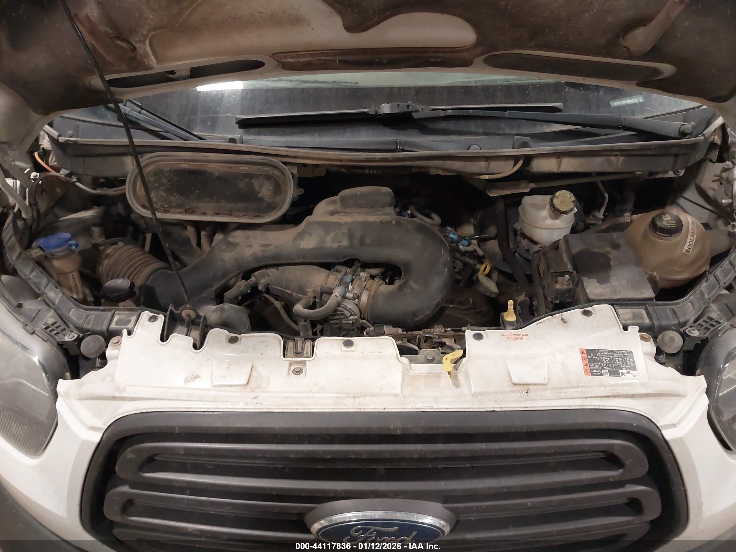 FORD TRANSIT-150 image 10