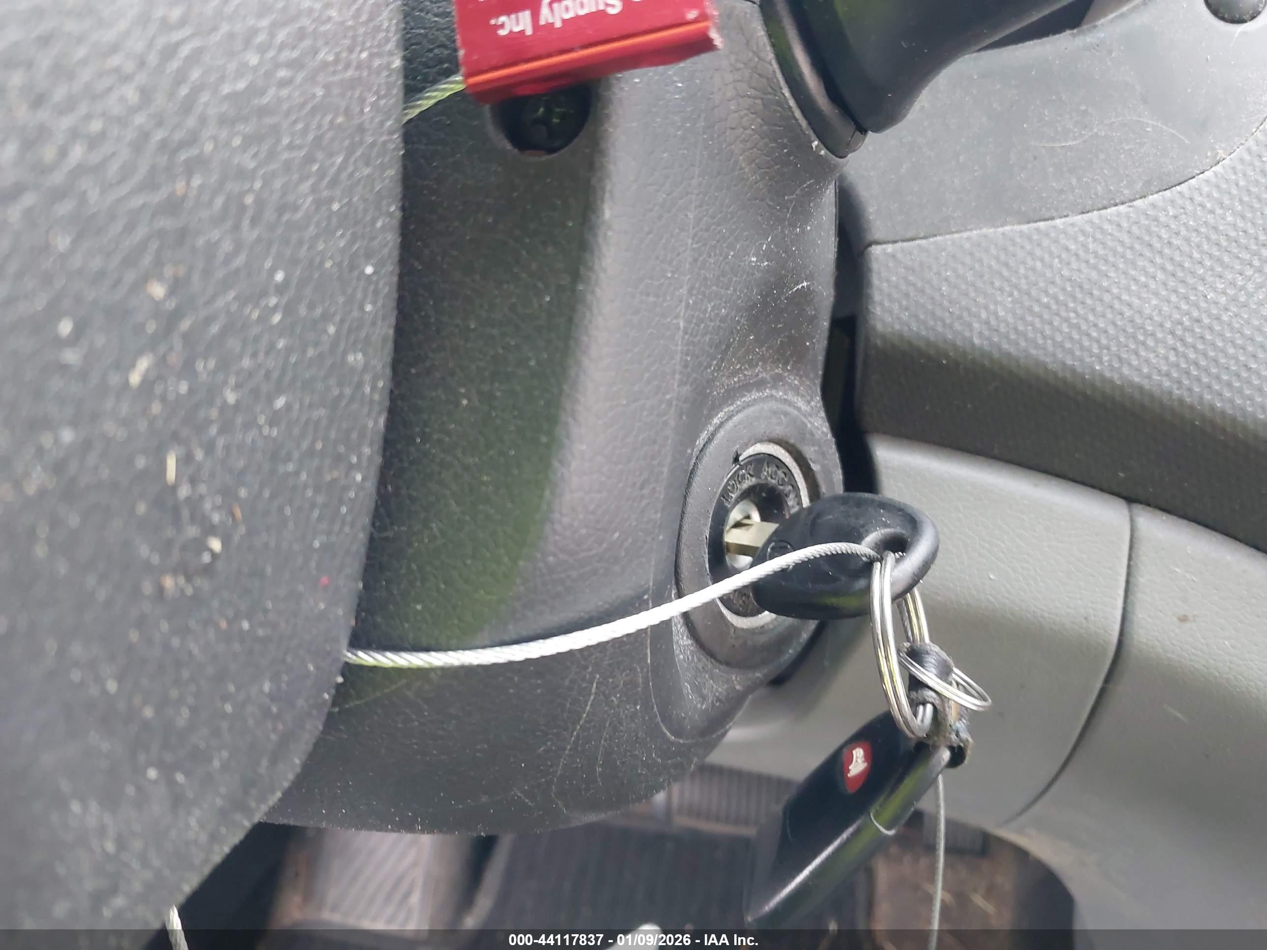 HYUNDAI ACCENT image 11