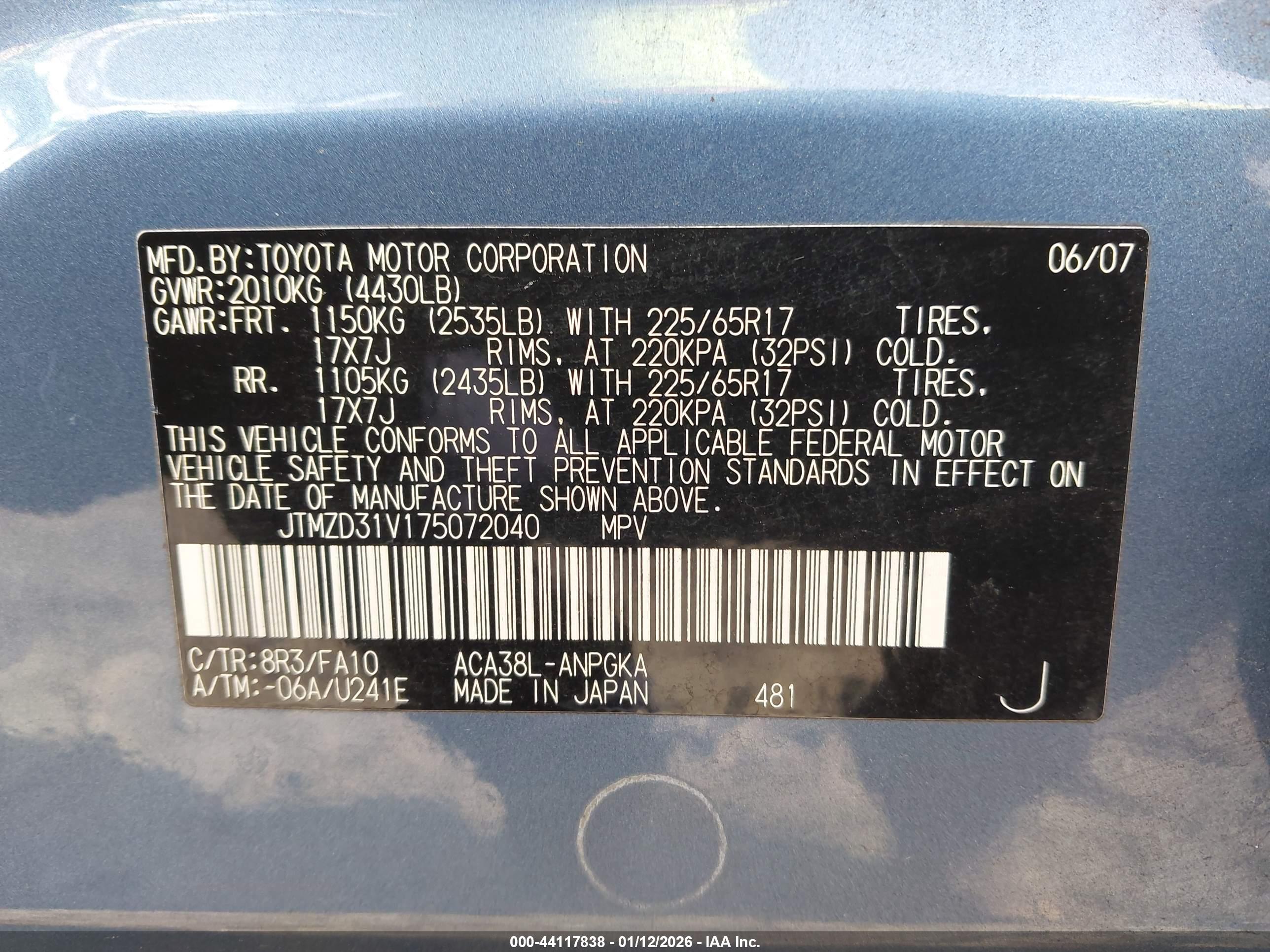 TOYOTA RAV4 image 9