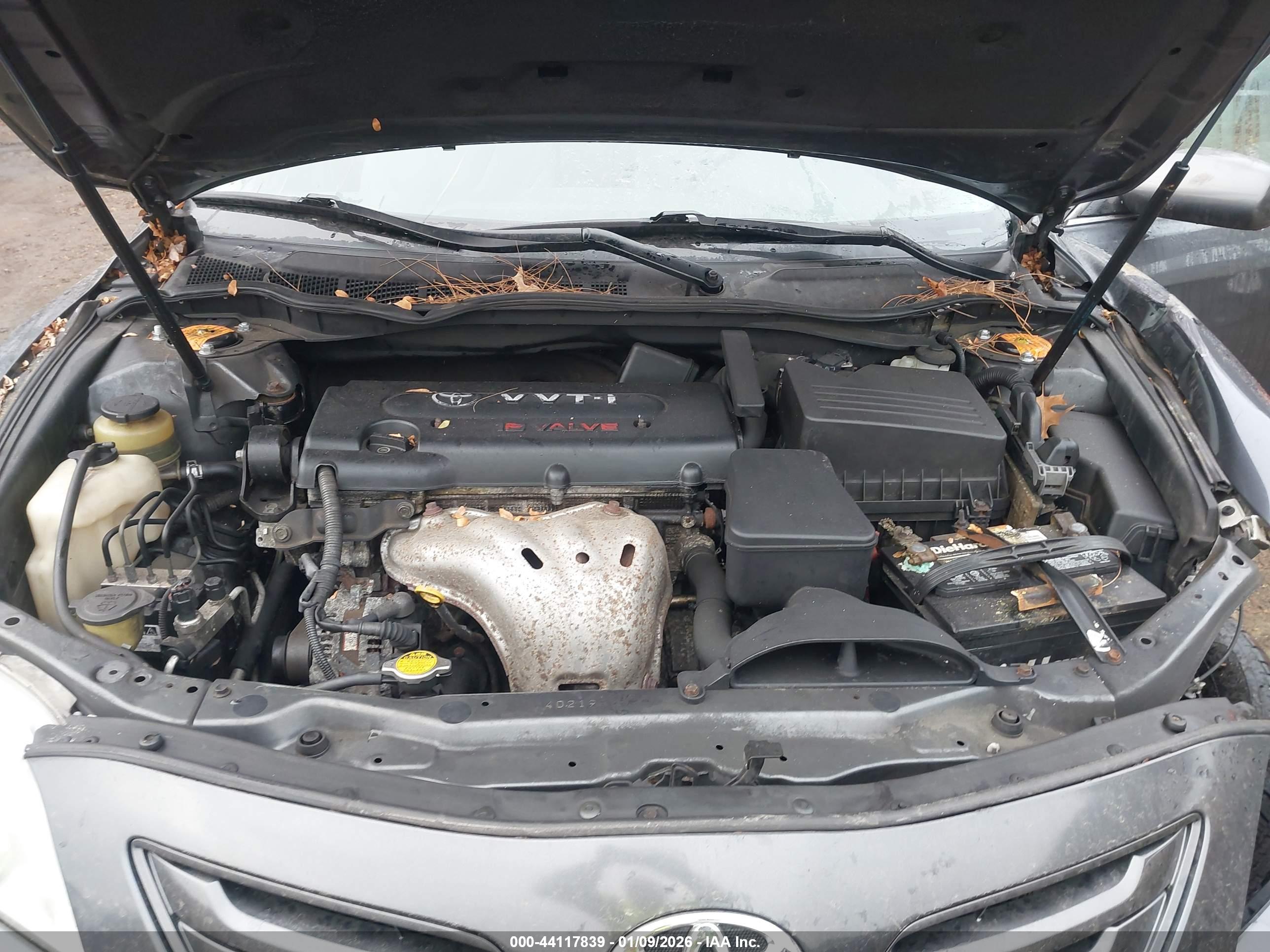 TOYOTA CAMRY image 10