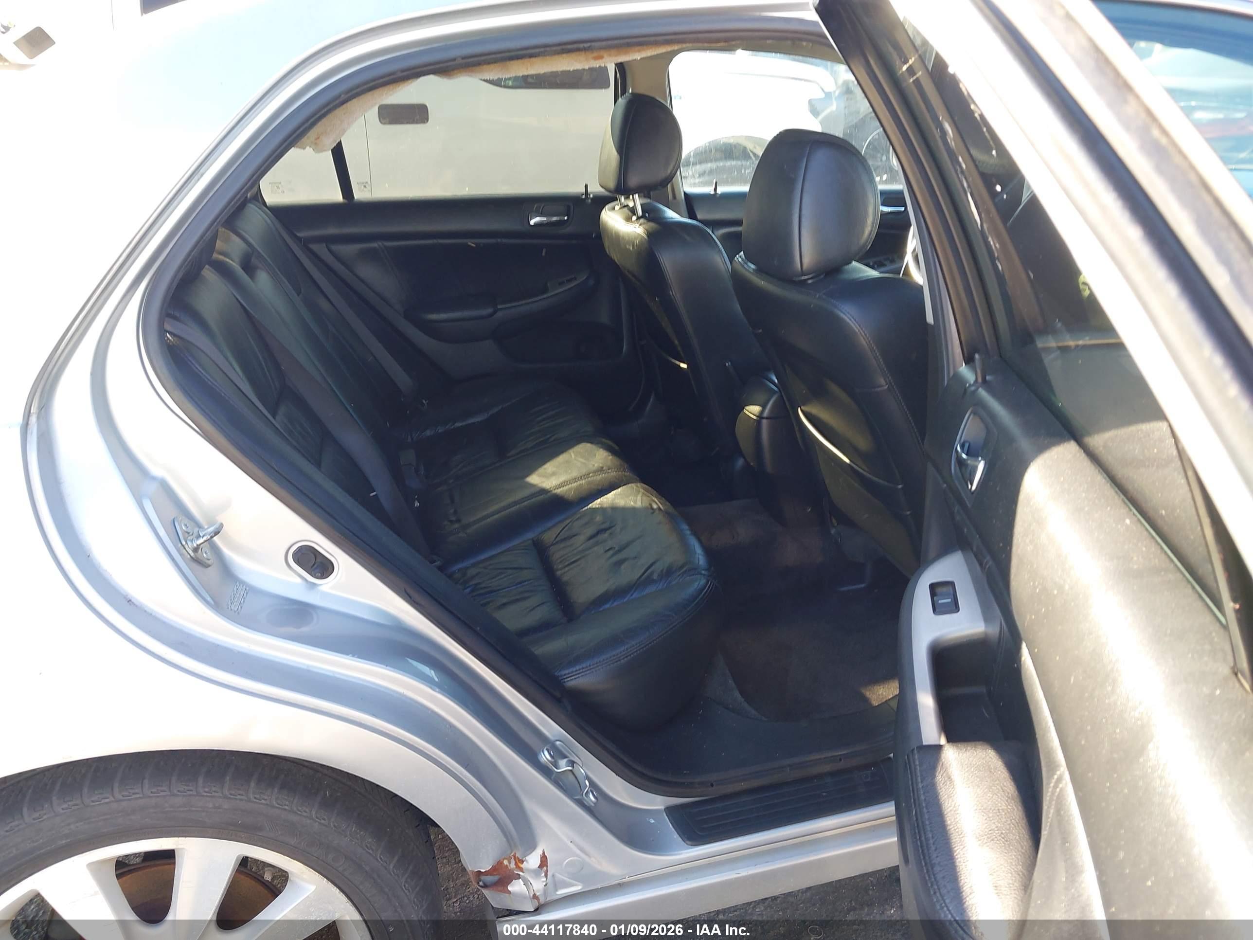 HONDA ACCORD image 8