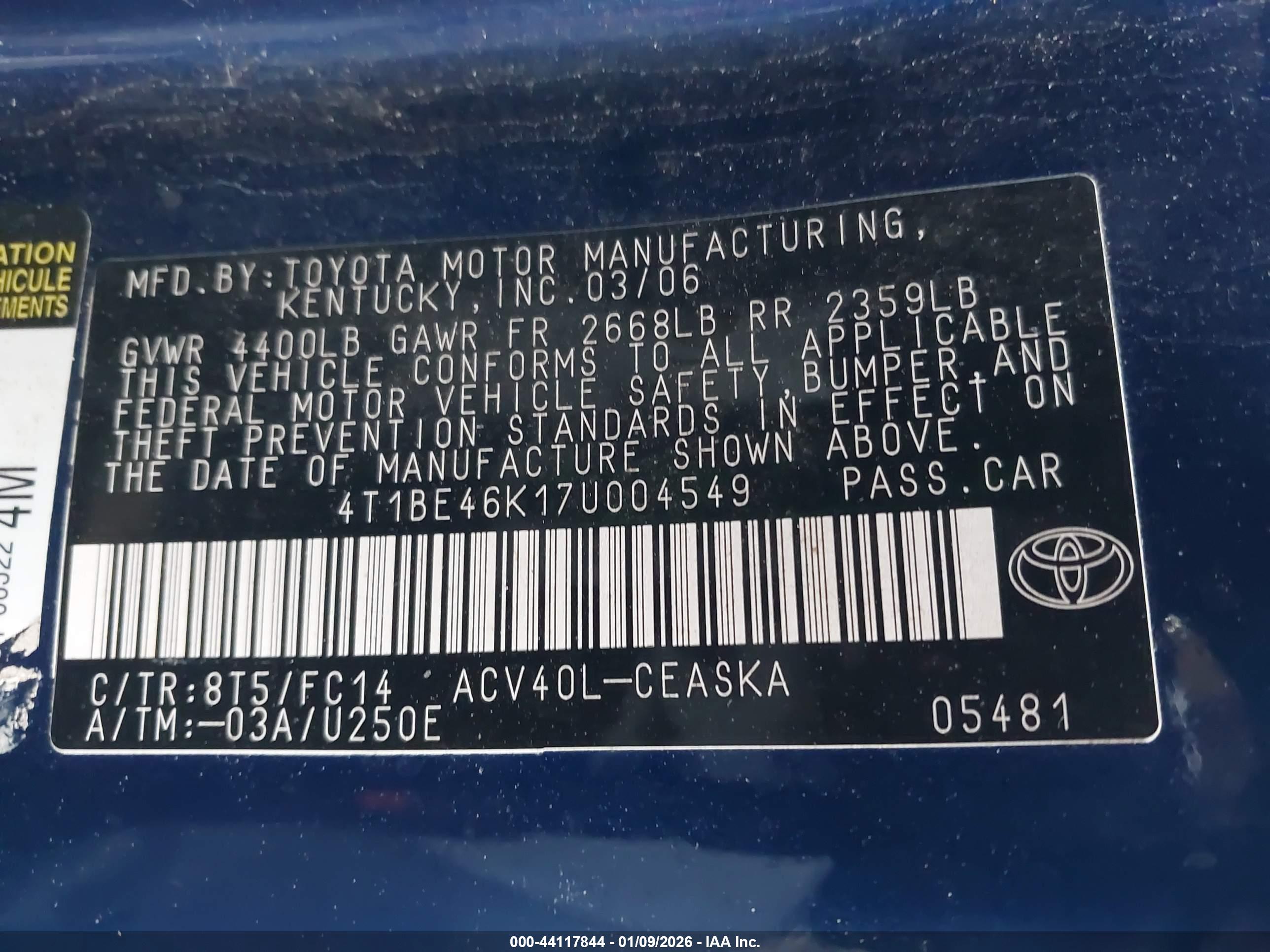 TOYOTA CAMRY image 9