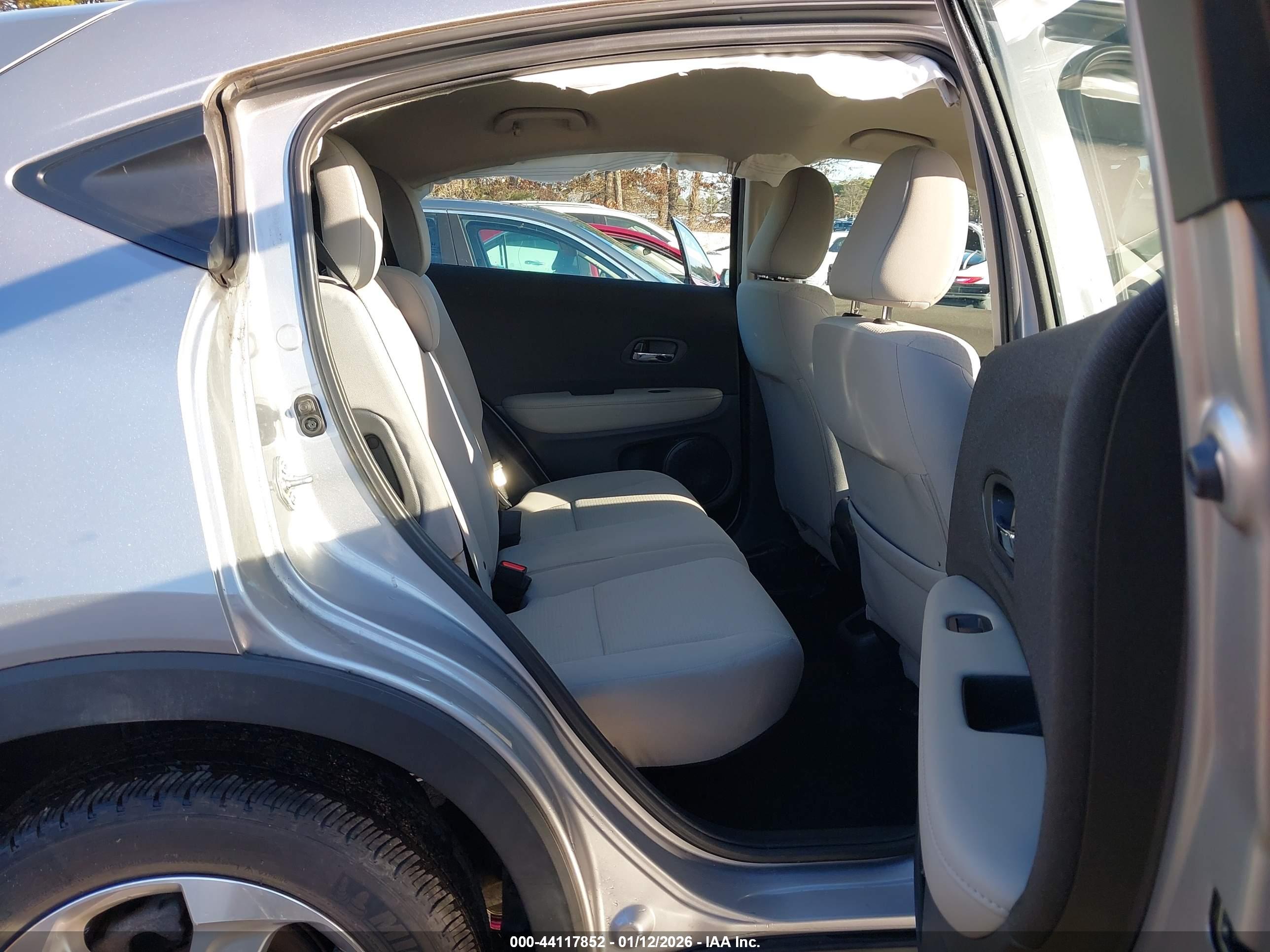 HONDA HR-V image 8
