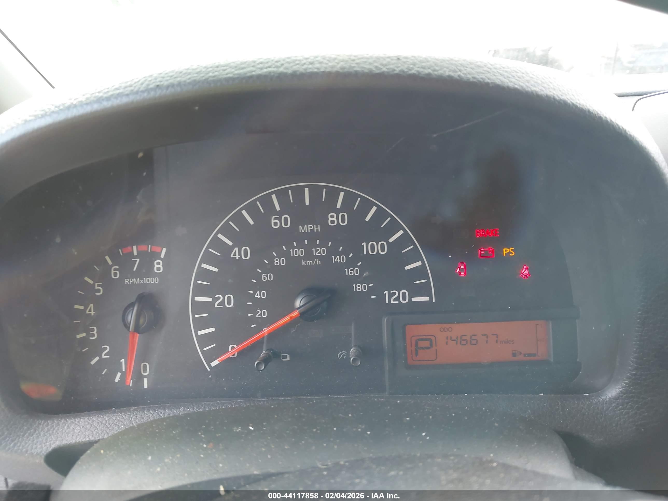 NISSAN NV200 image 7