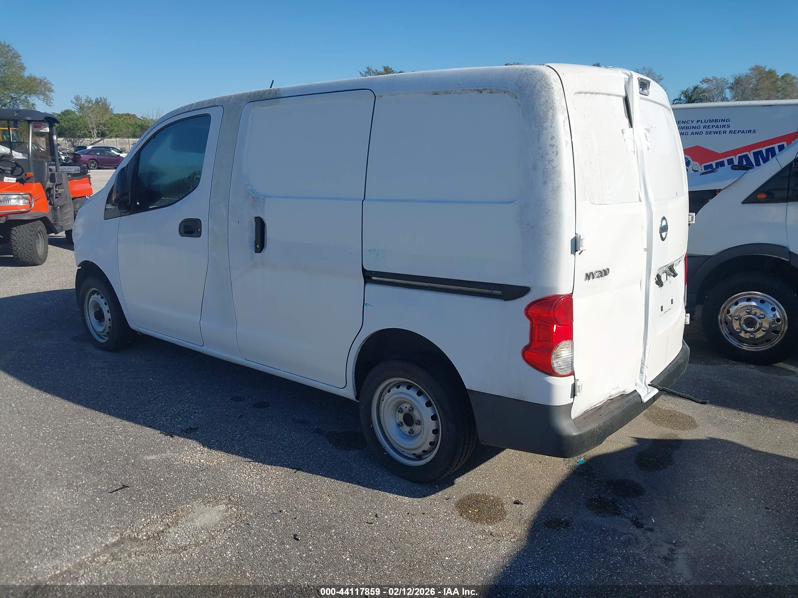 NISSAN NV200 image 3