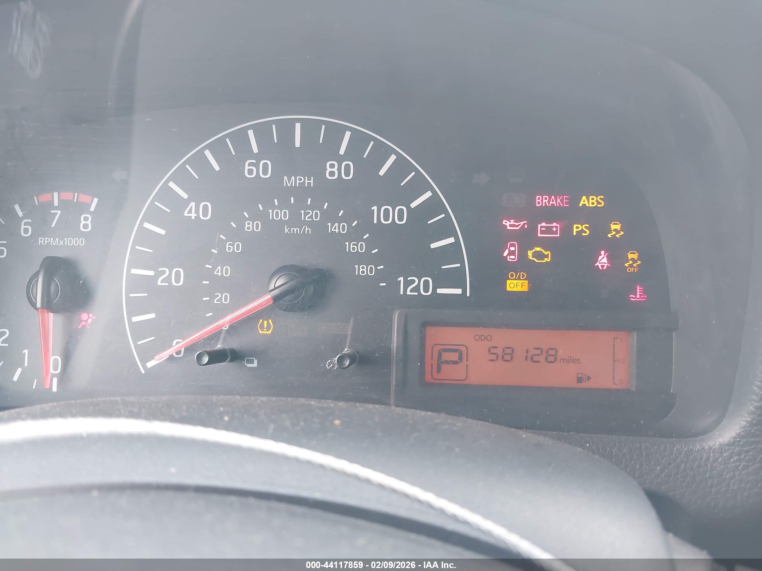 NISSAN NV200 image 7