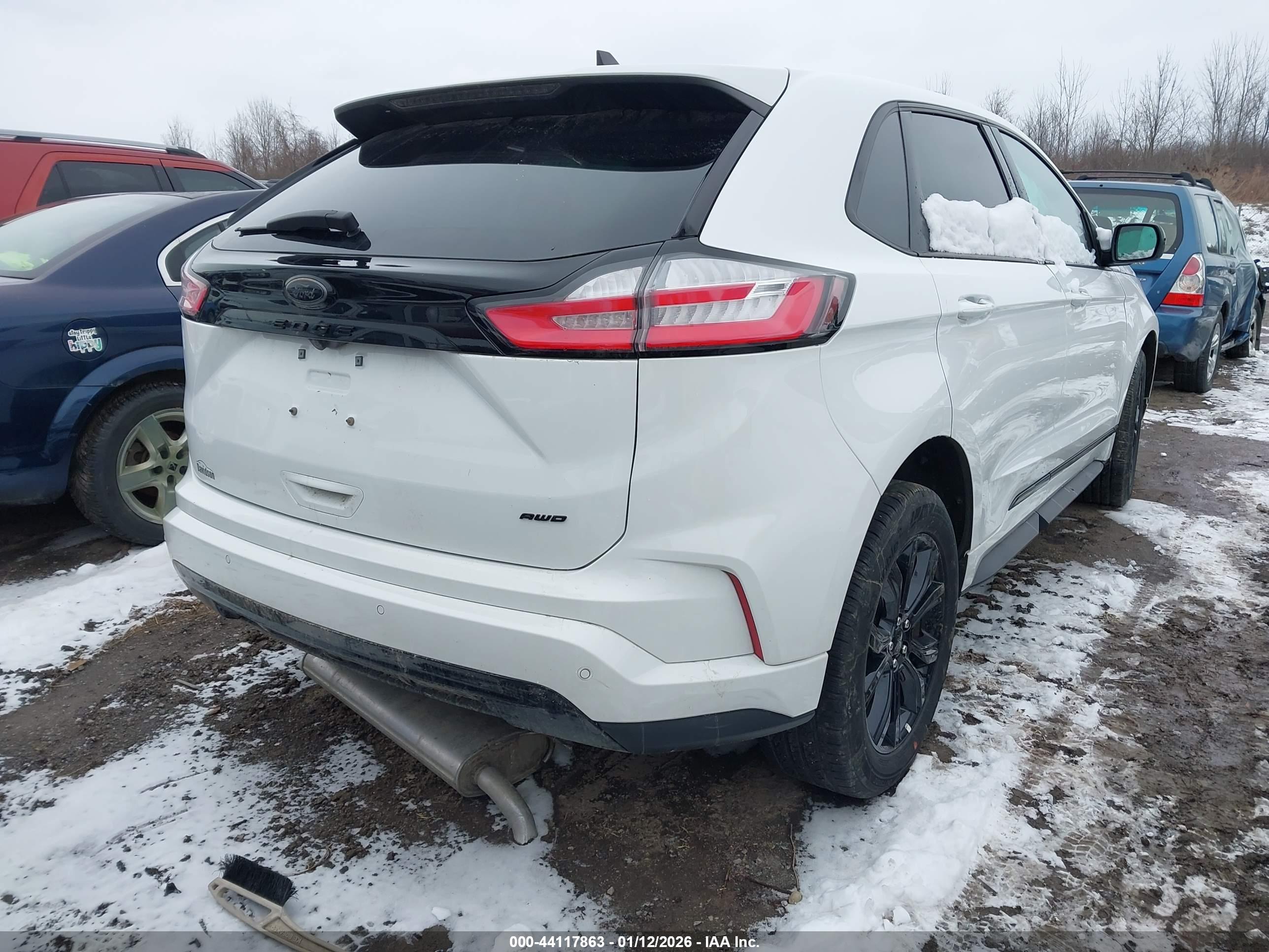 FORD EDGE image 4