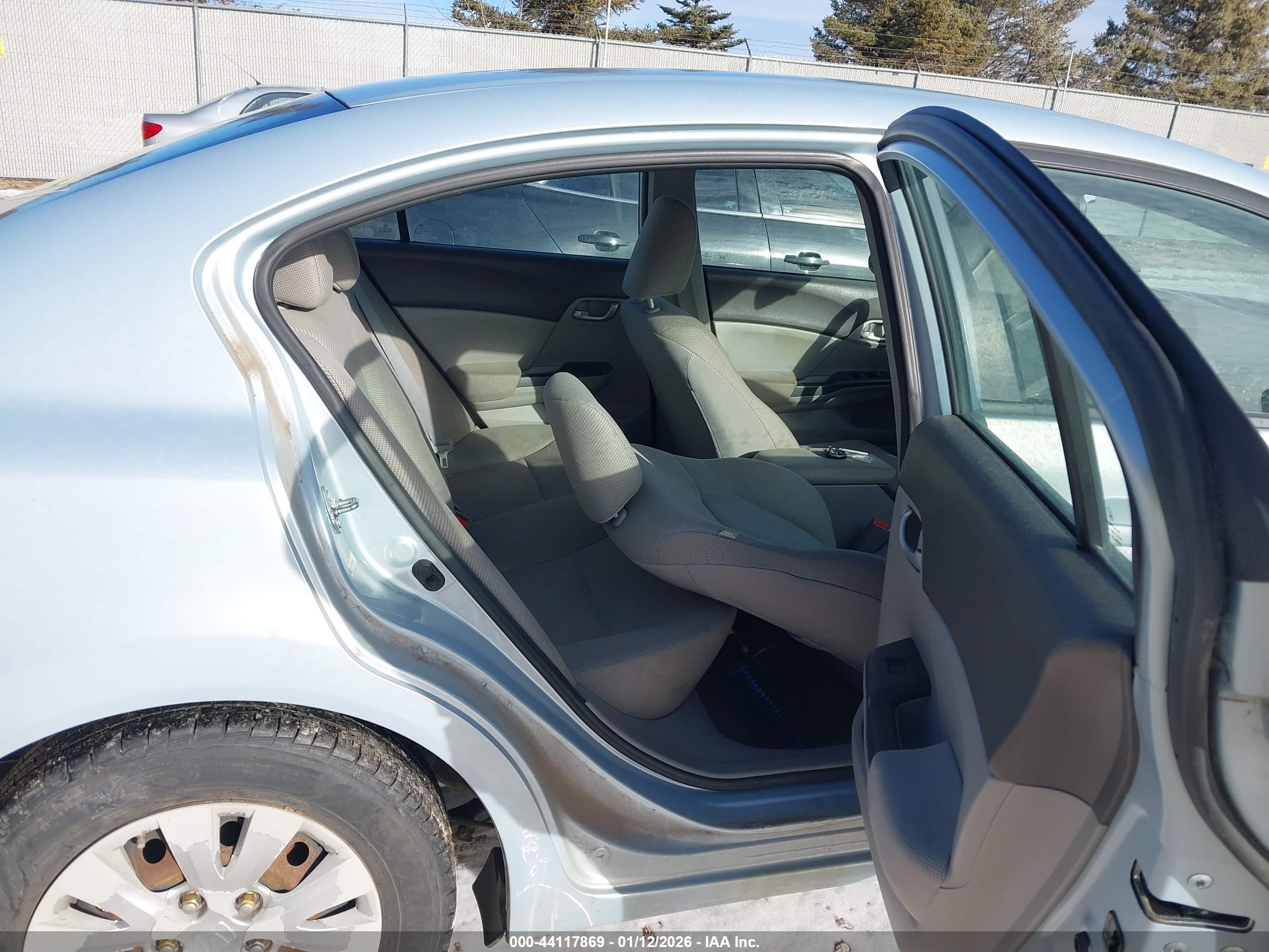 HONDA CIVIC image 8
