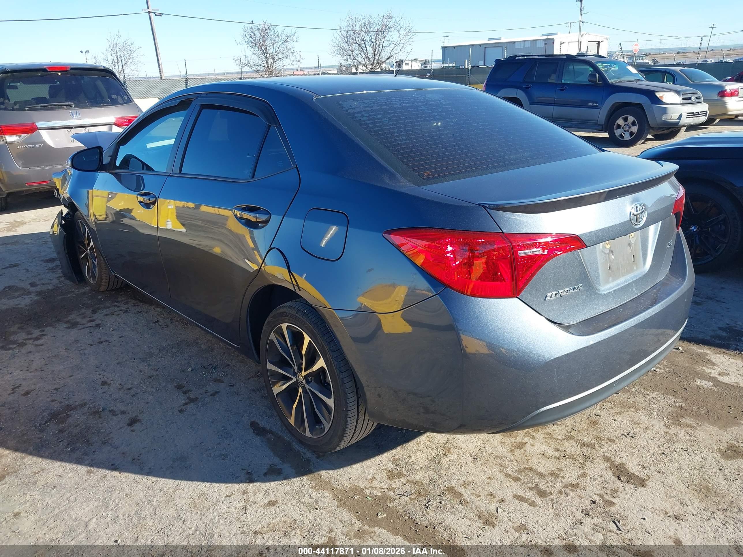 TOYOTA COROLLA image 3