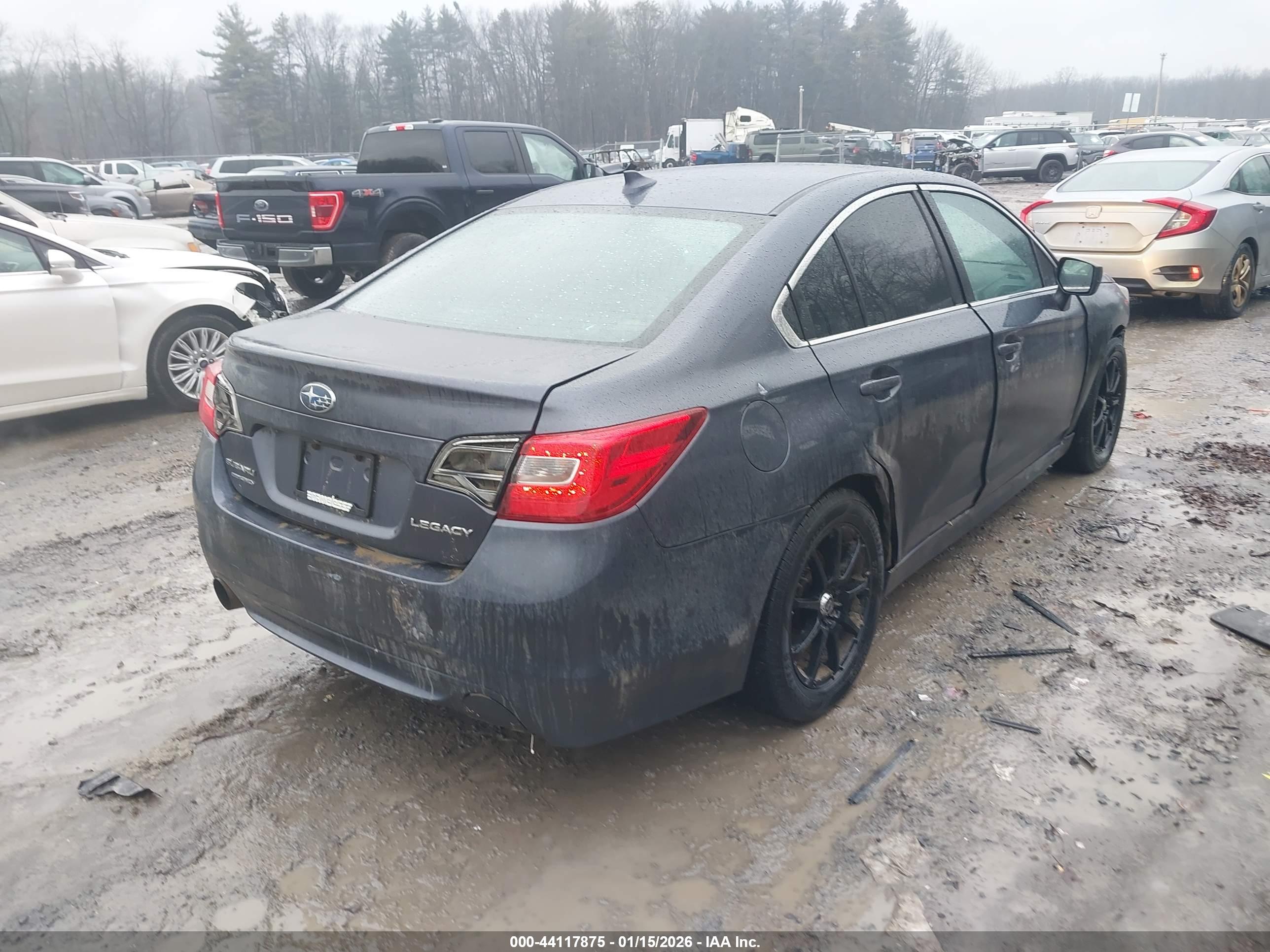 SUBARU LEGACY image 4