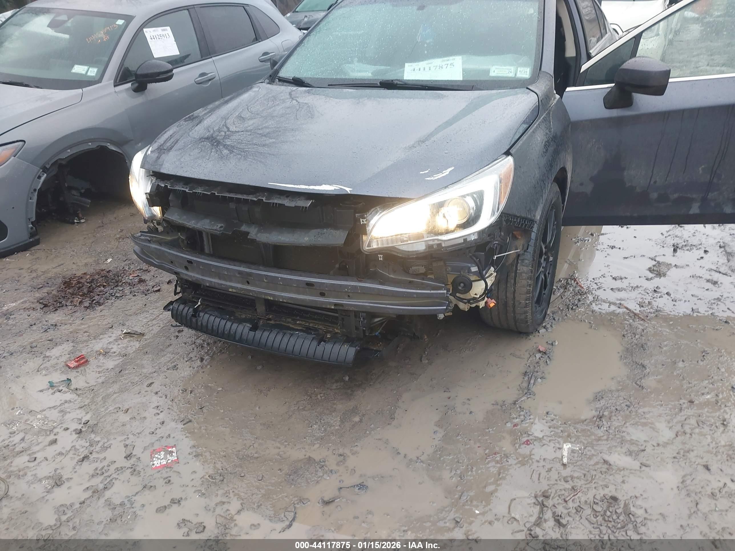 SUBARU LEGACY image 6