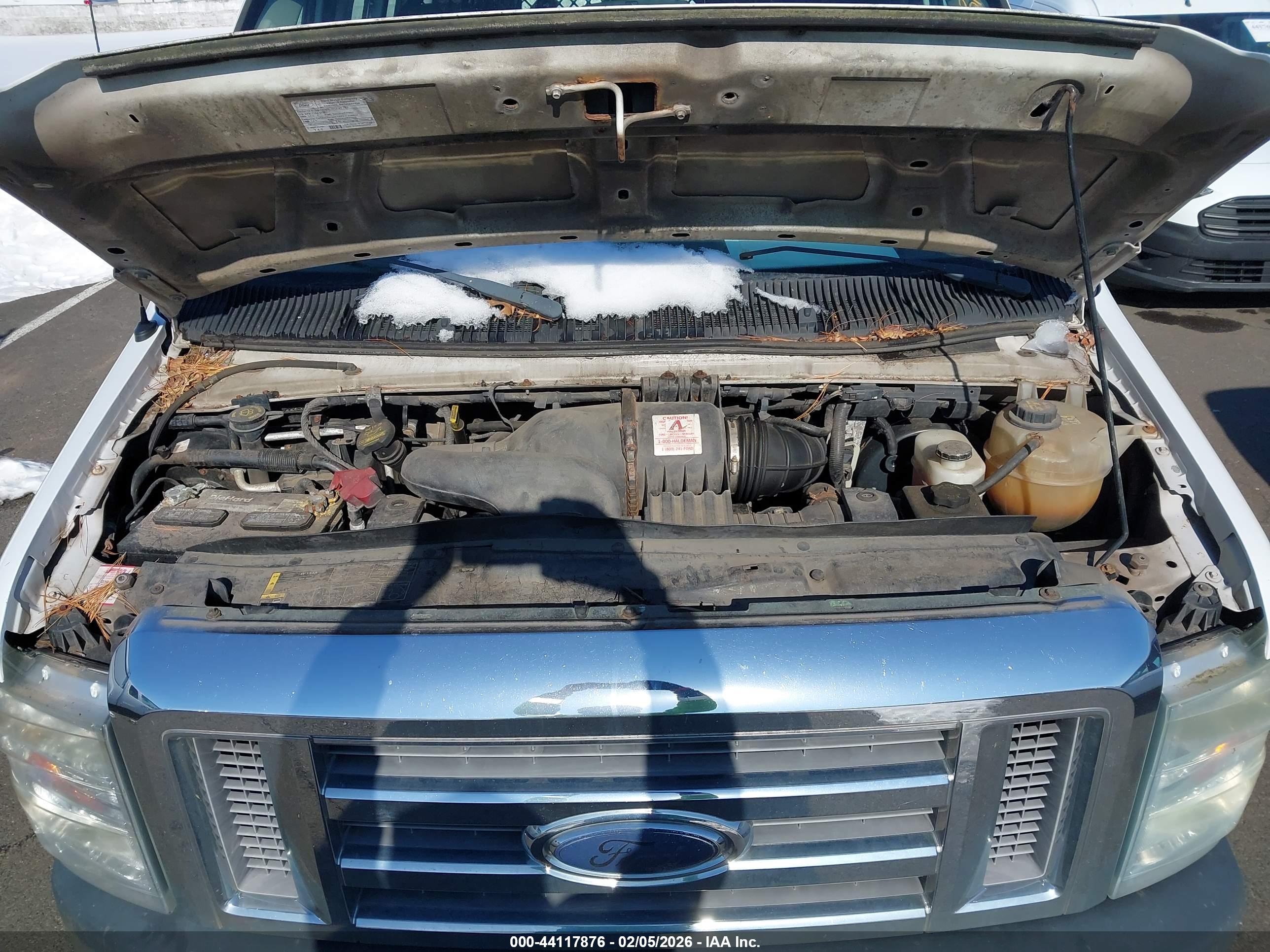 FORD E-350 image 10