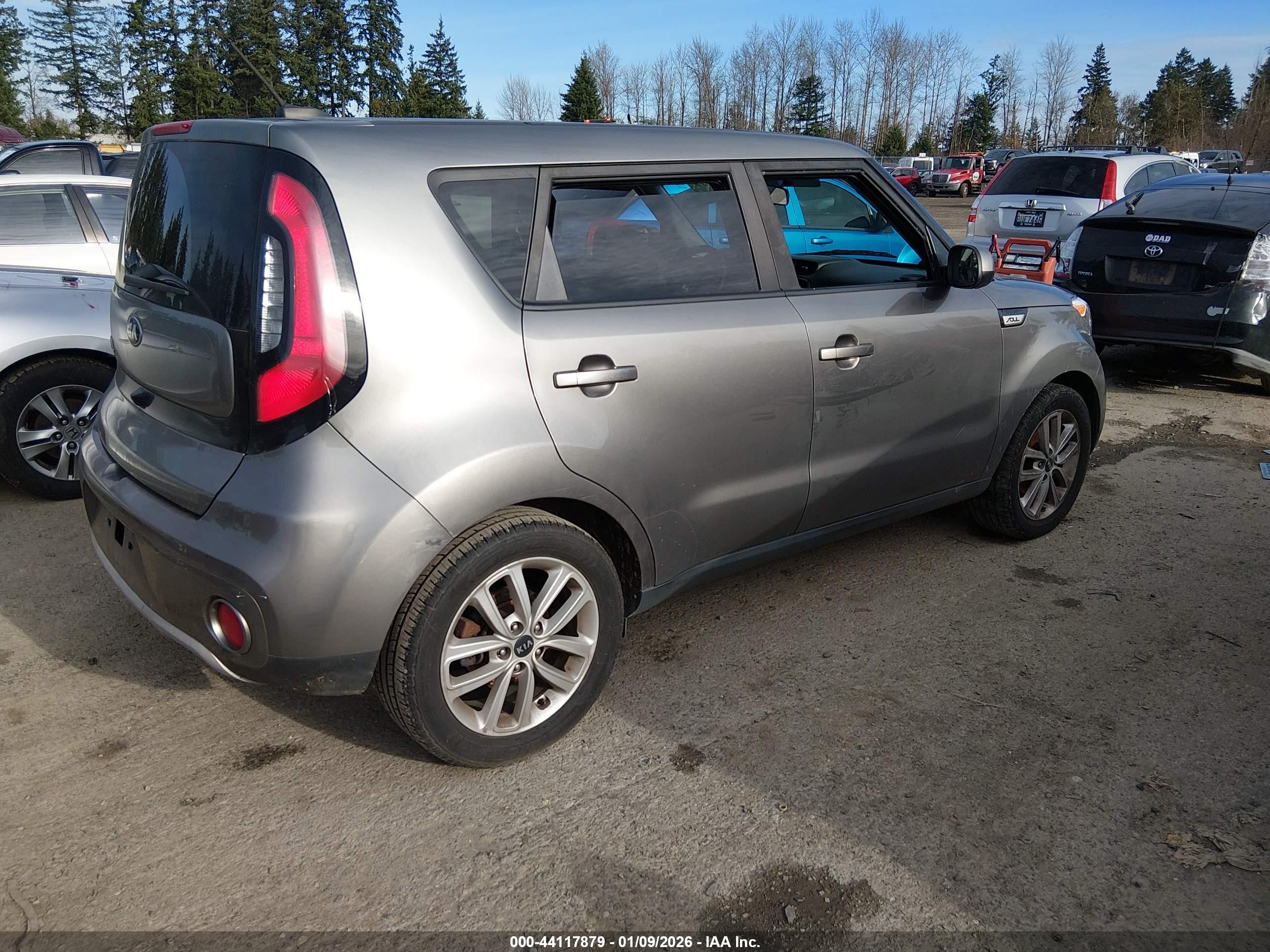KIA SOUL image 4