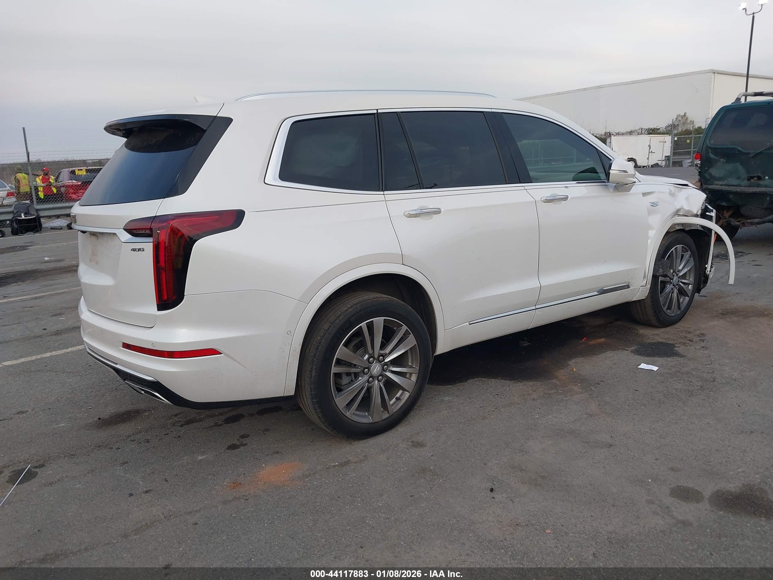 CADILLAC XT6 image 4