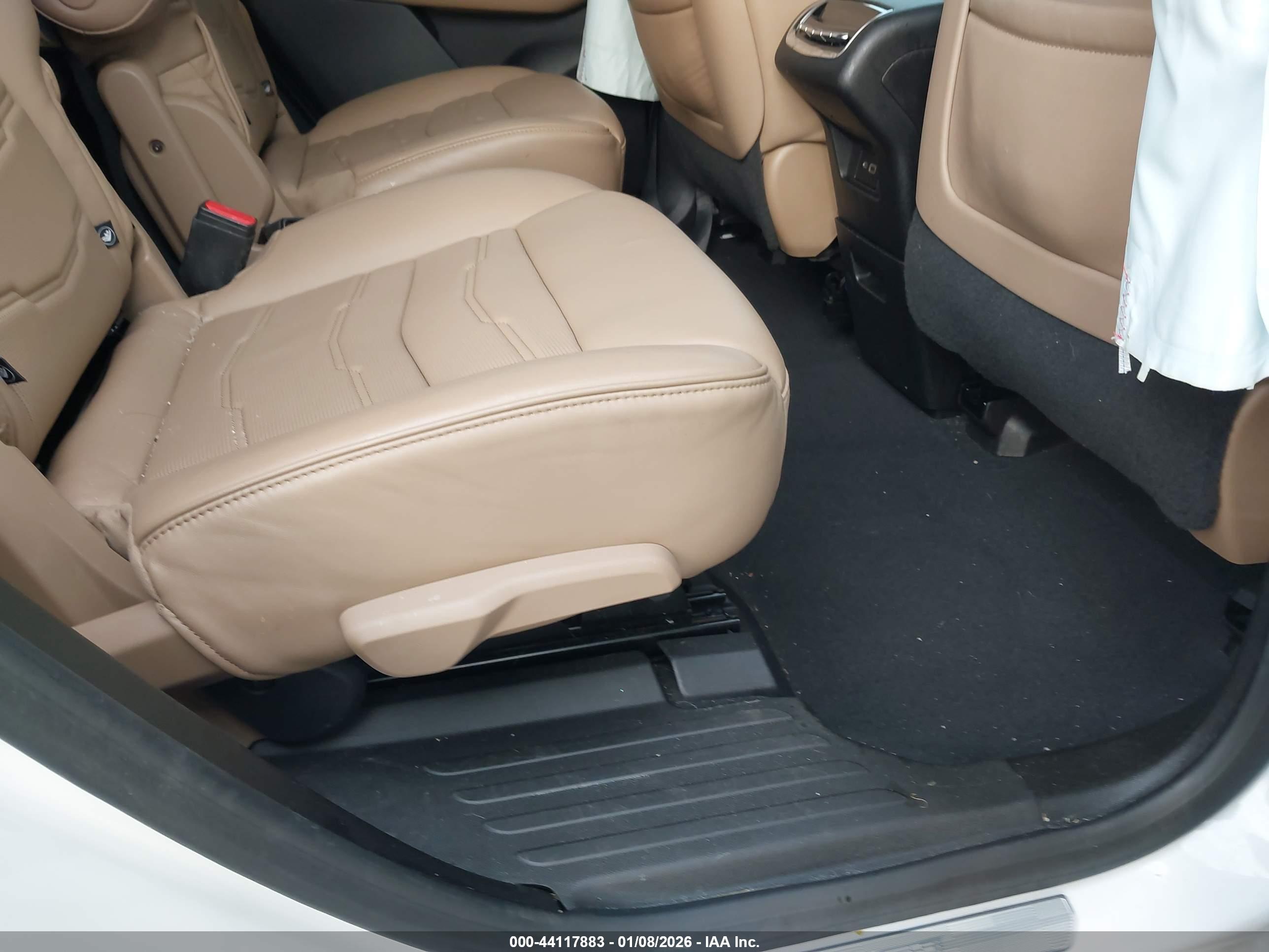 CADILLAC XT6 image 8
