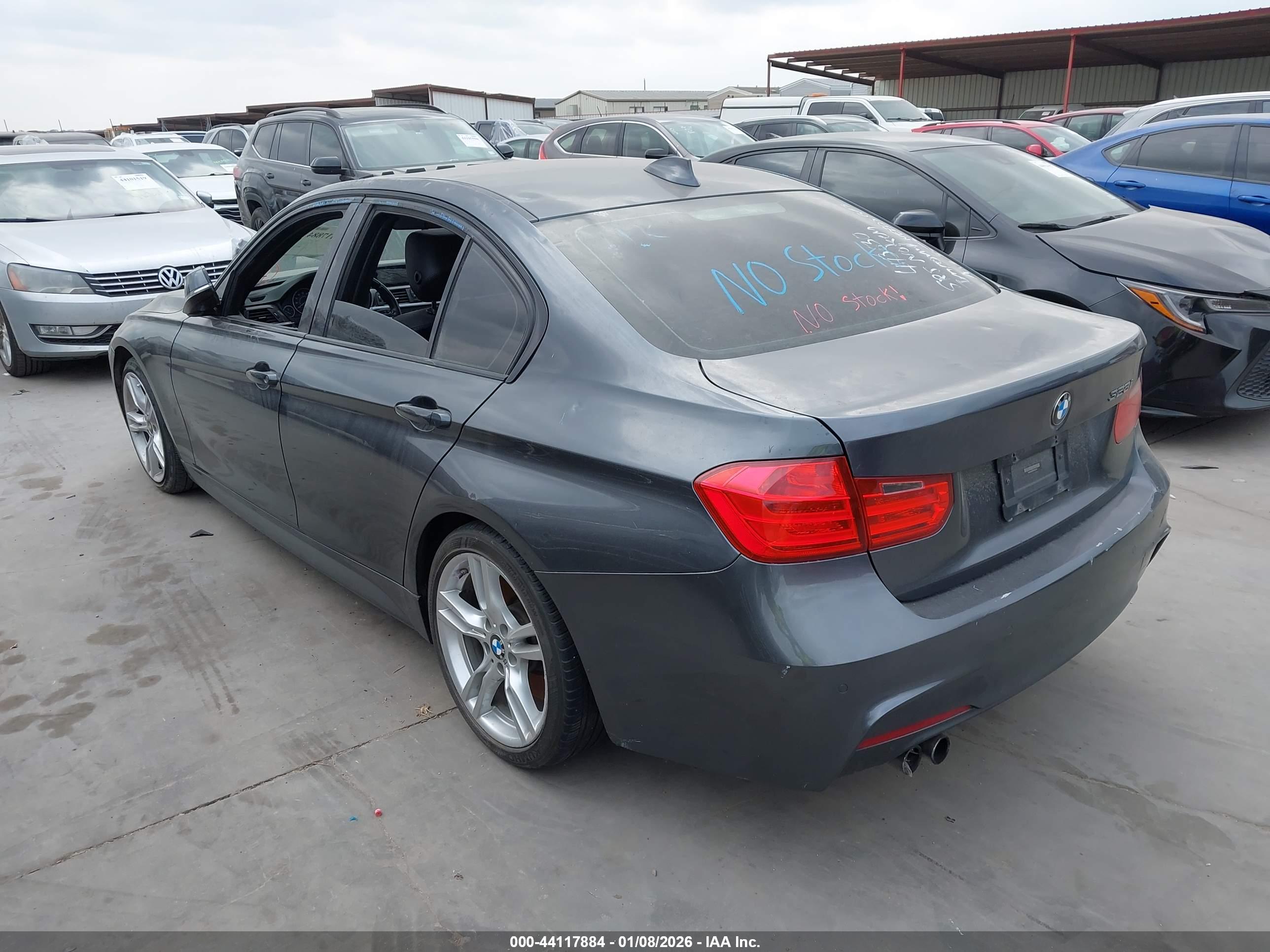 BMW 328I image 3