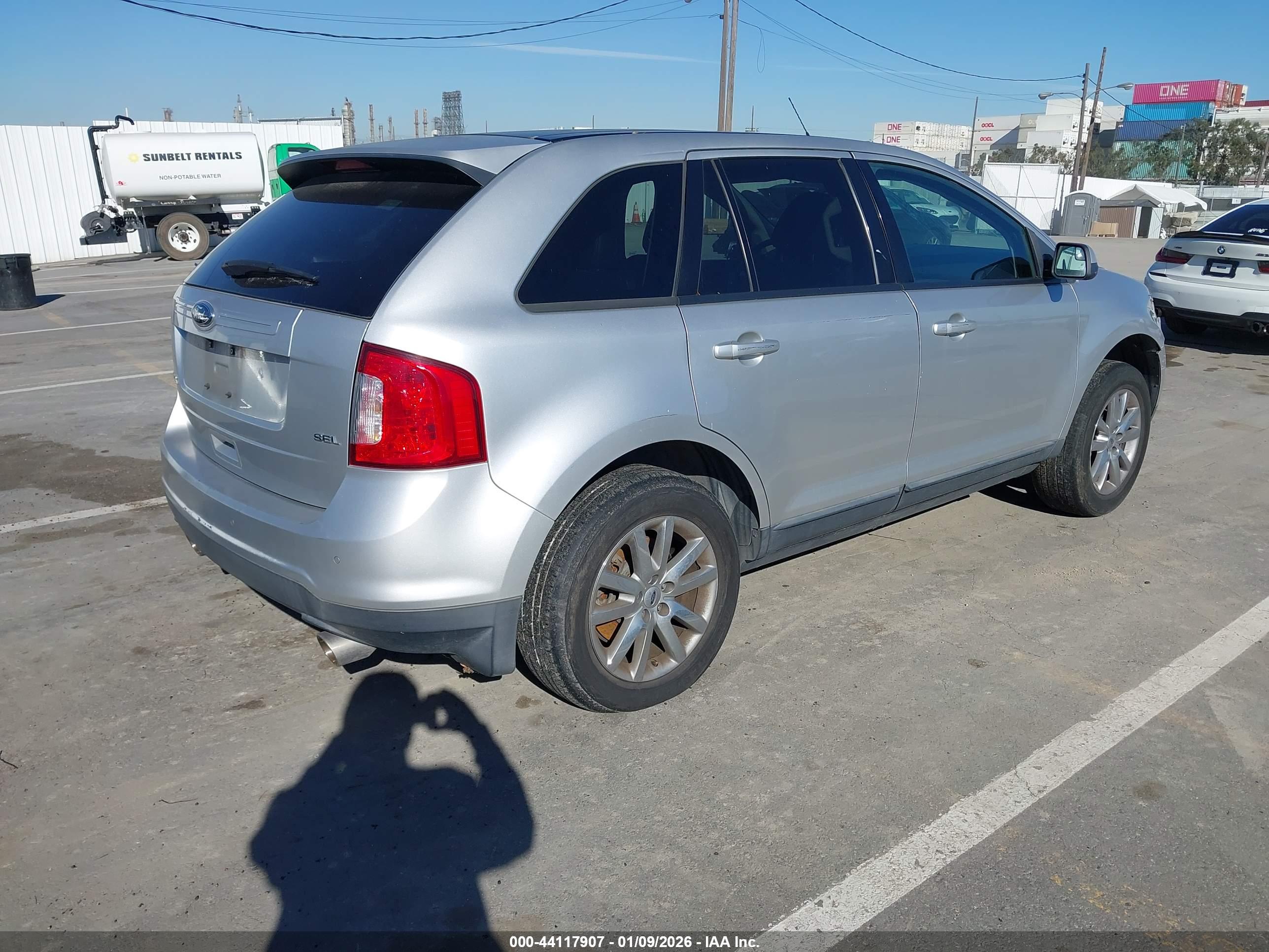 FORD EDGE image 4