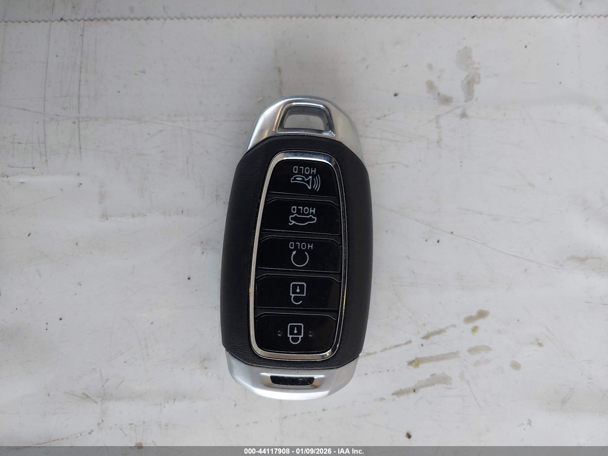 HYUNDAI ELANTRA image 11