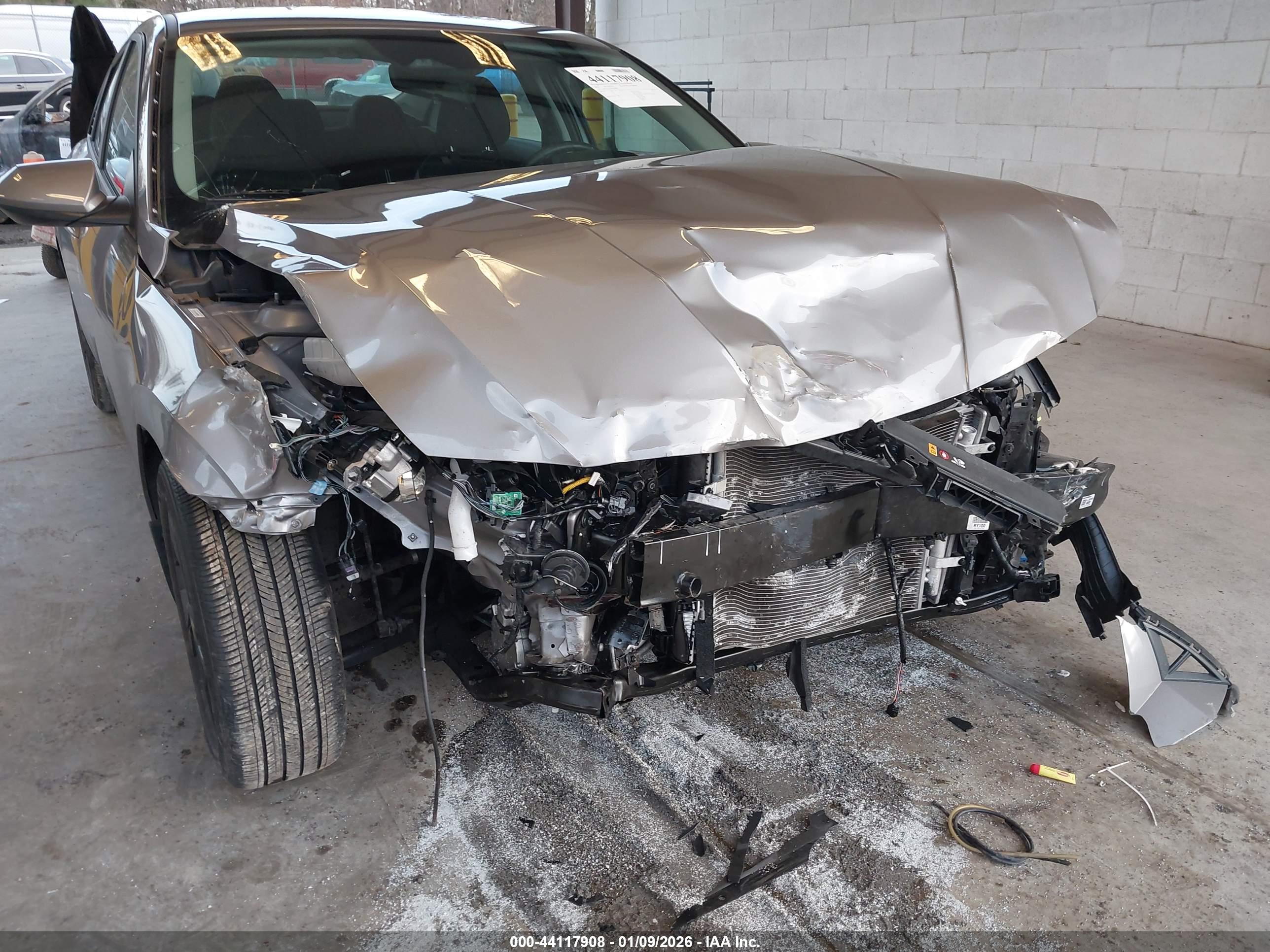 HYUNDAI ELANTRA image 6