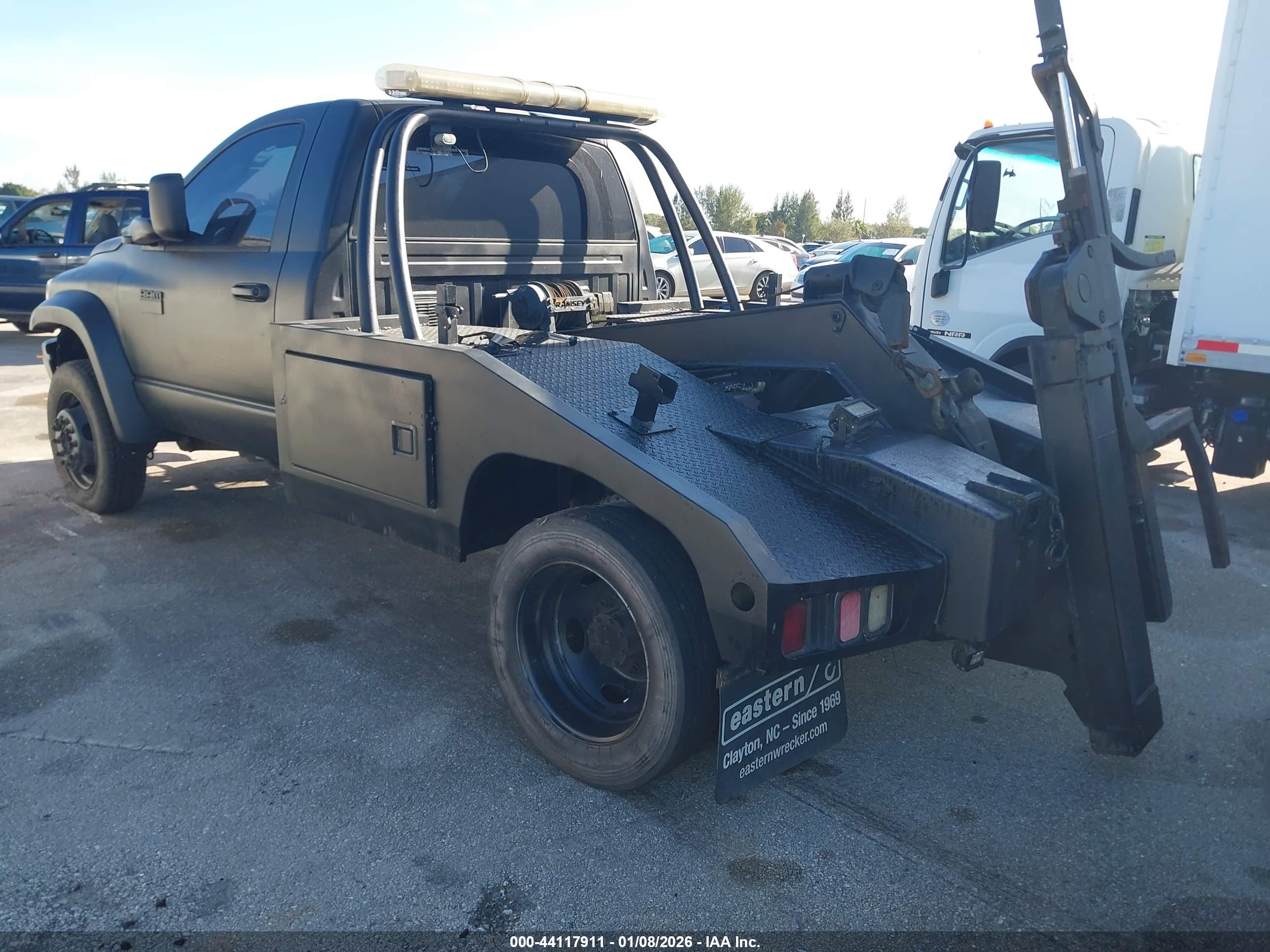 DODGE RAM image 3