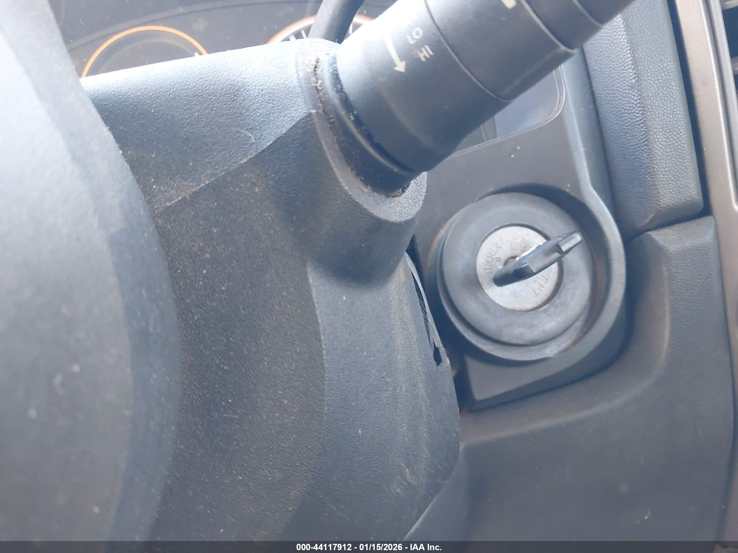 NISSAN TITAN image 11