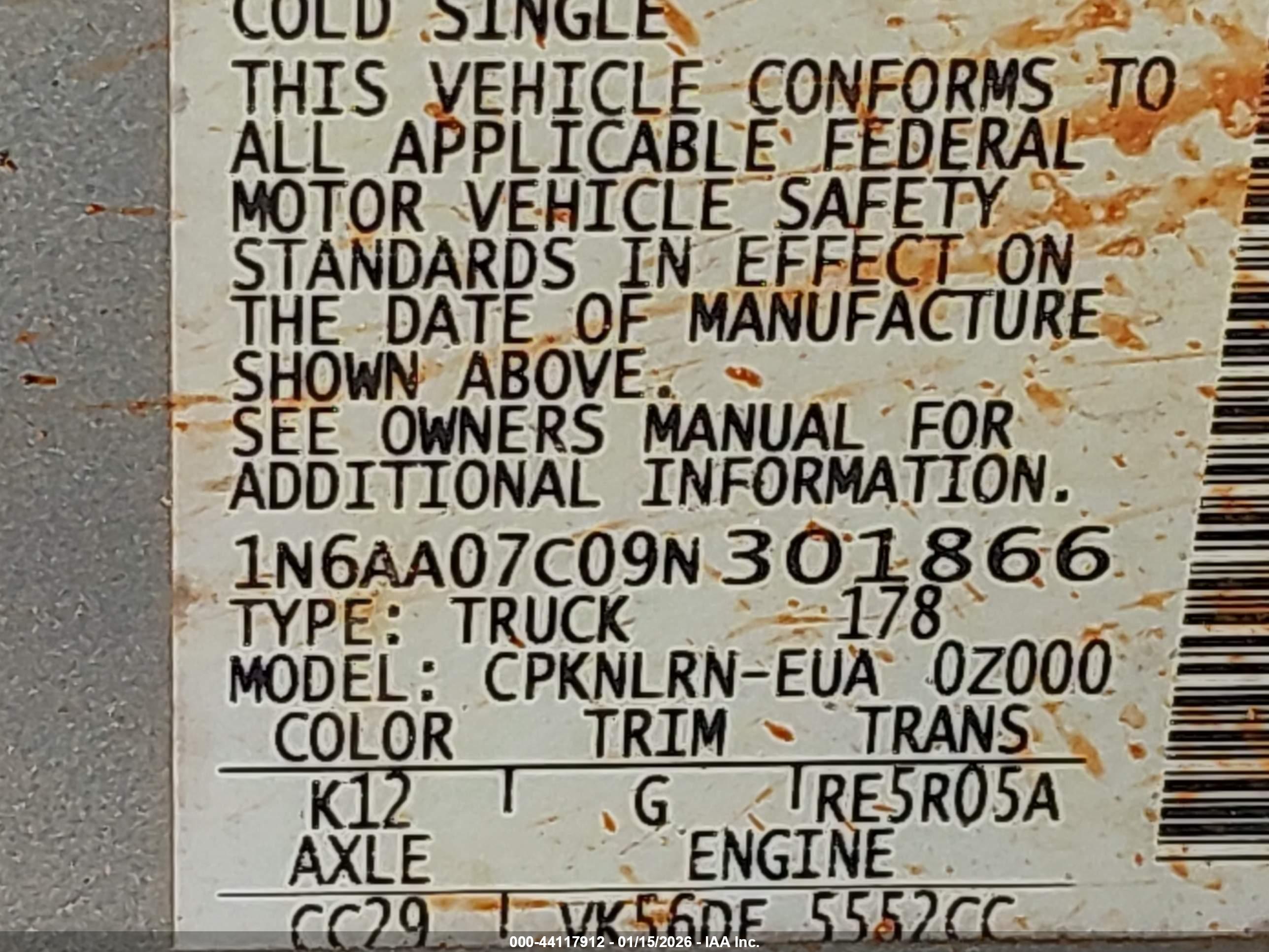 NISSAN TITAN image 9