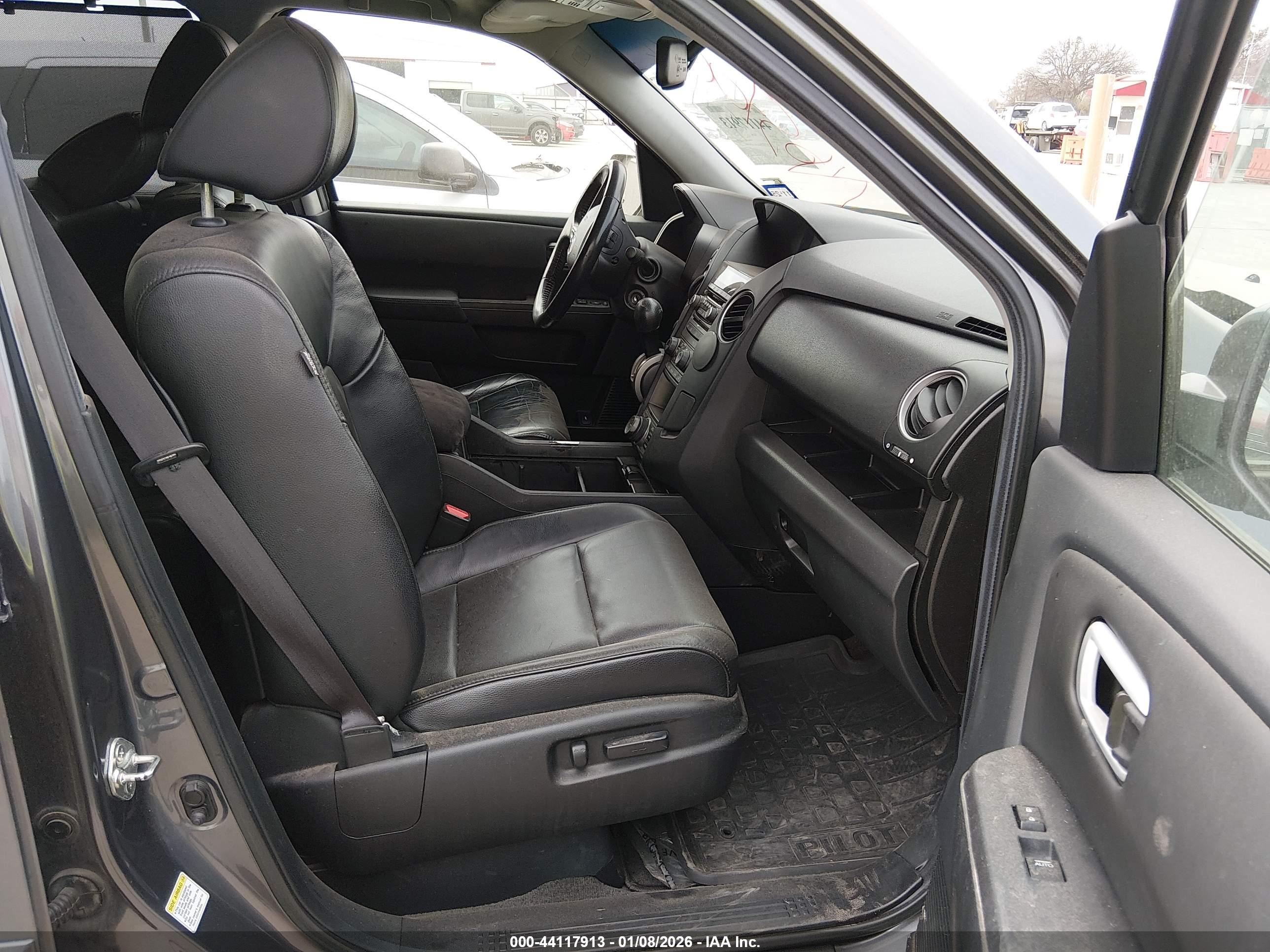 HONDA PILOT image 5