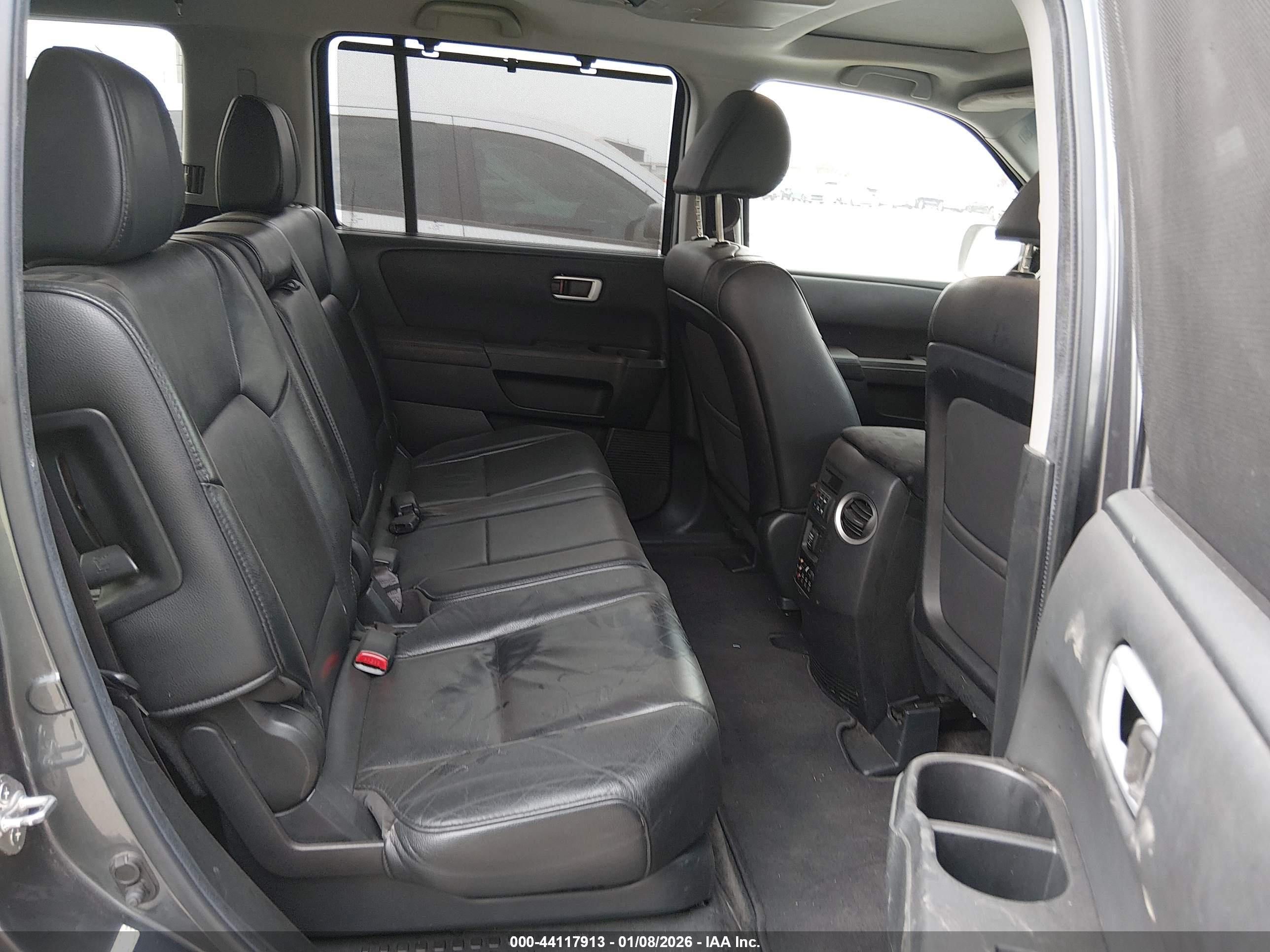 HONDA PILOT image 8