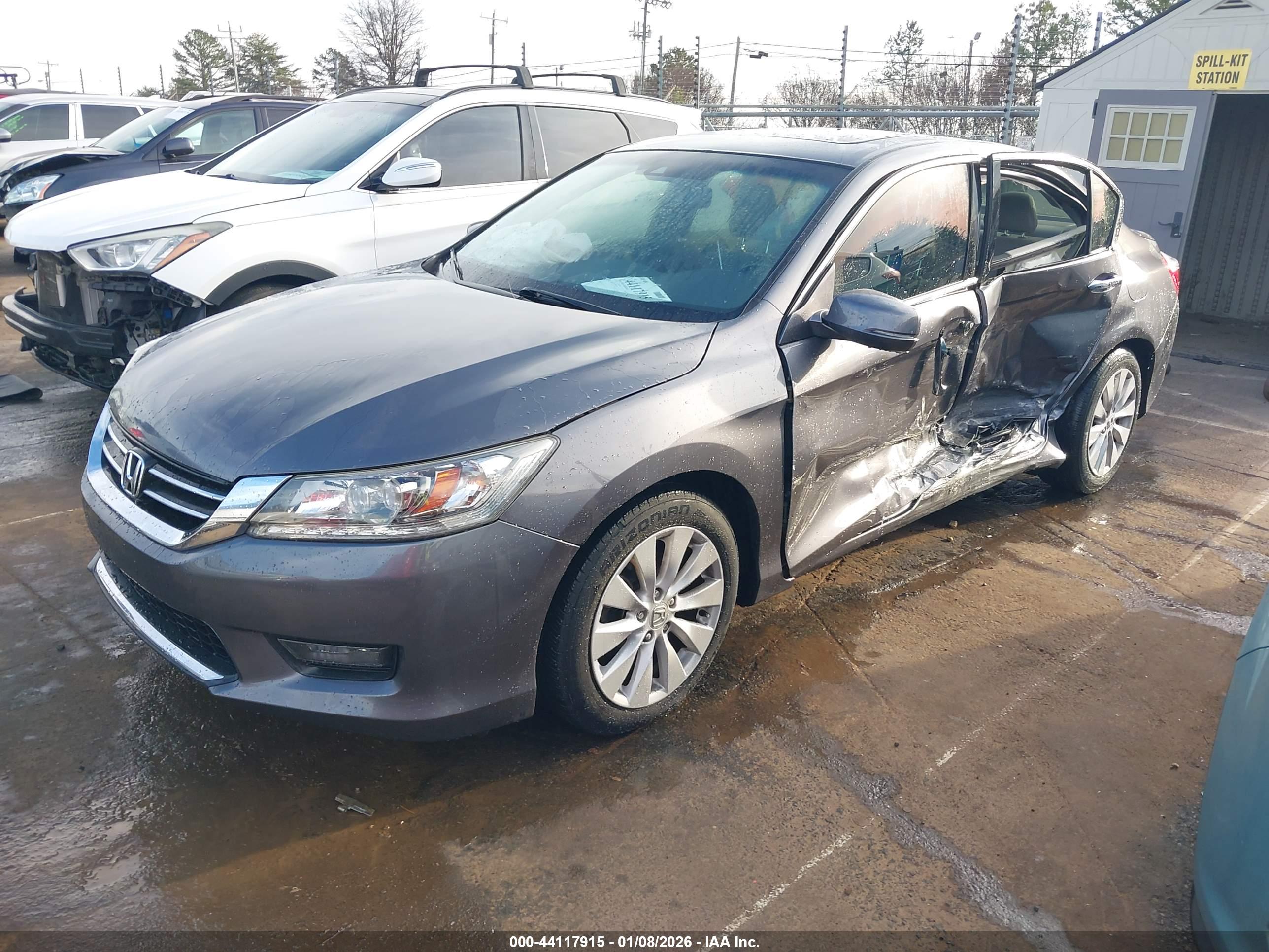 HONDA ACCORD image 2