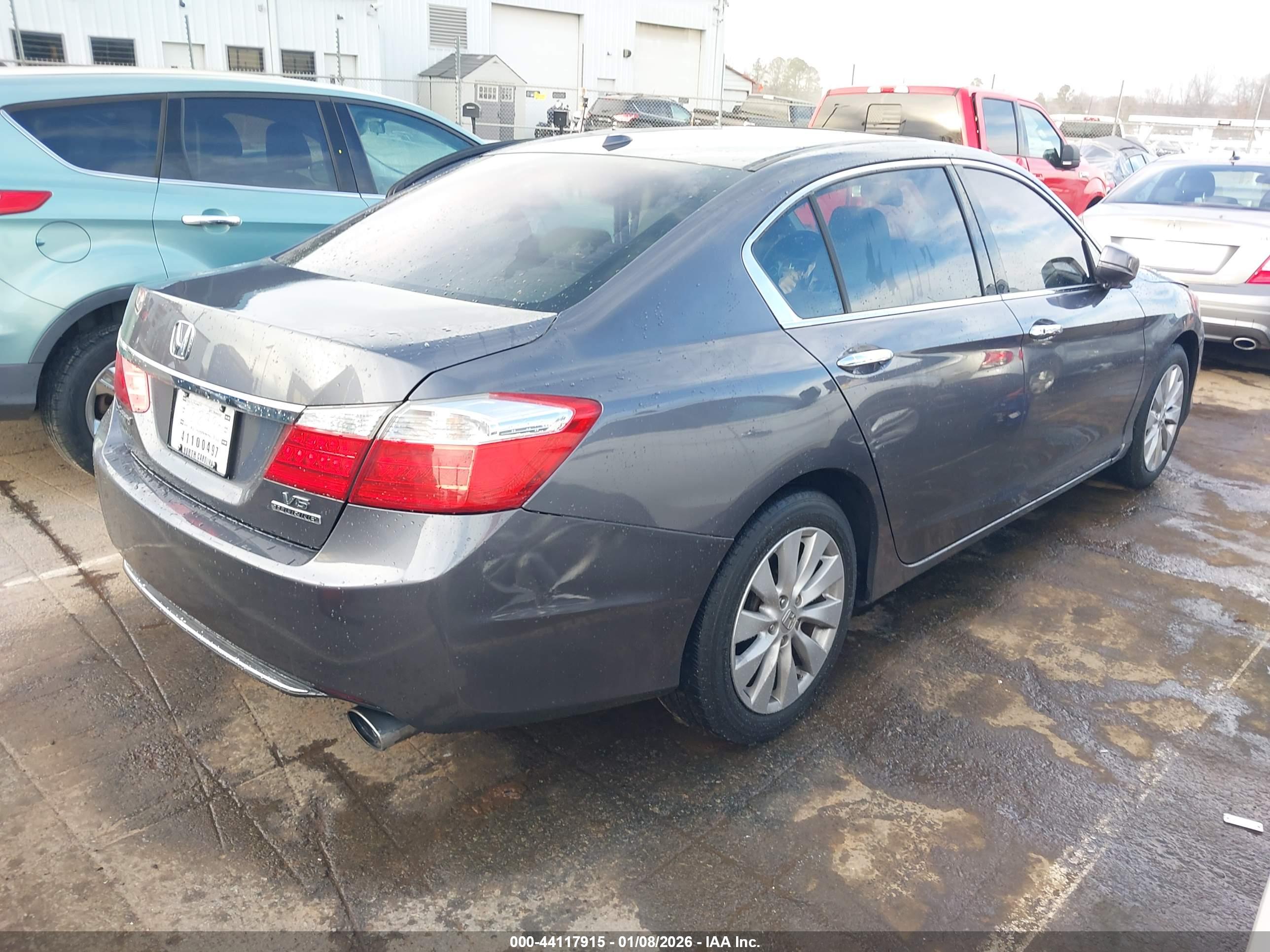 HONDA ACCORD image 4