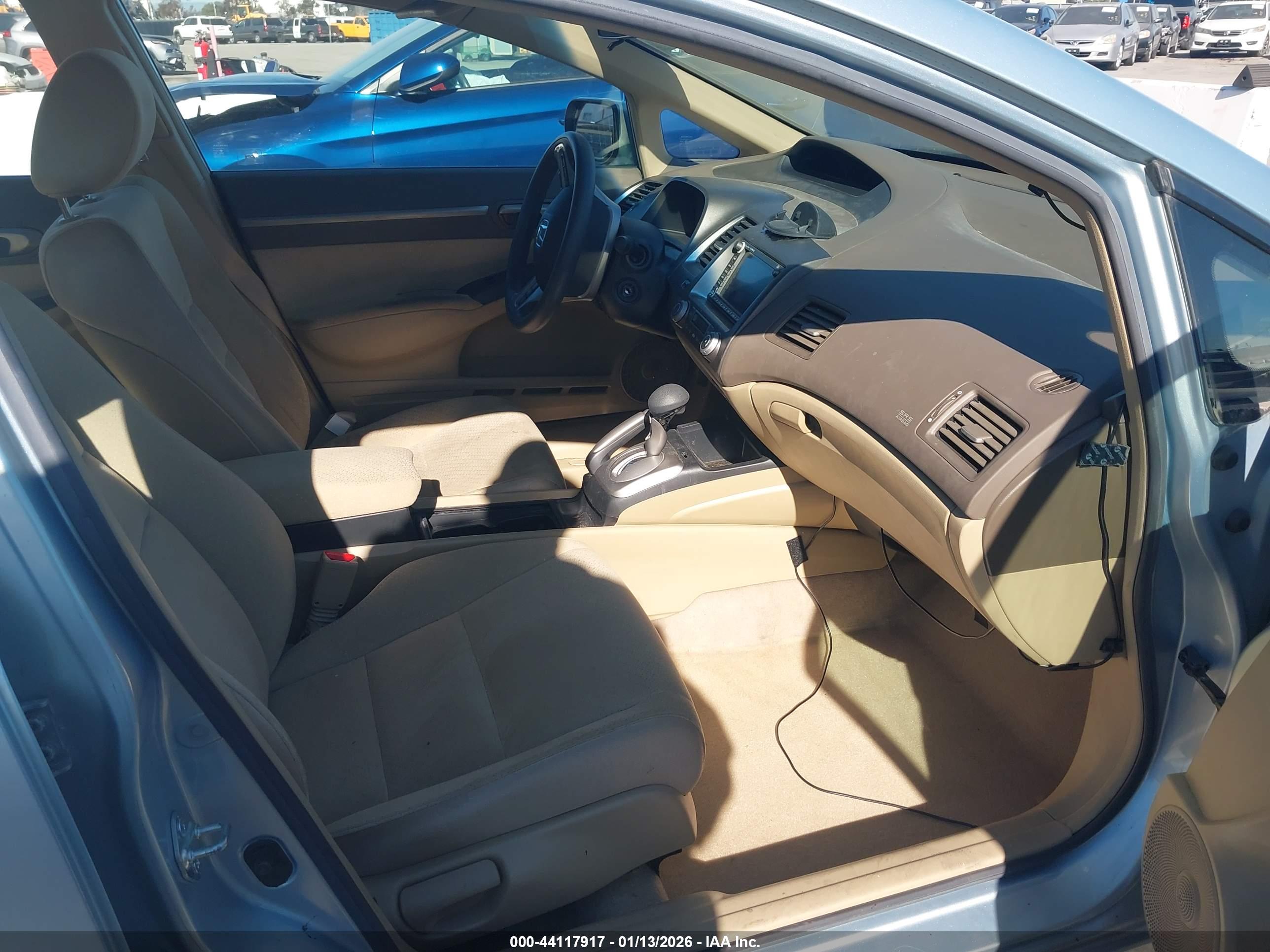 HONDA CIVIC image 5