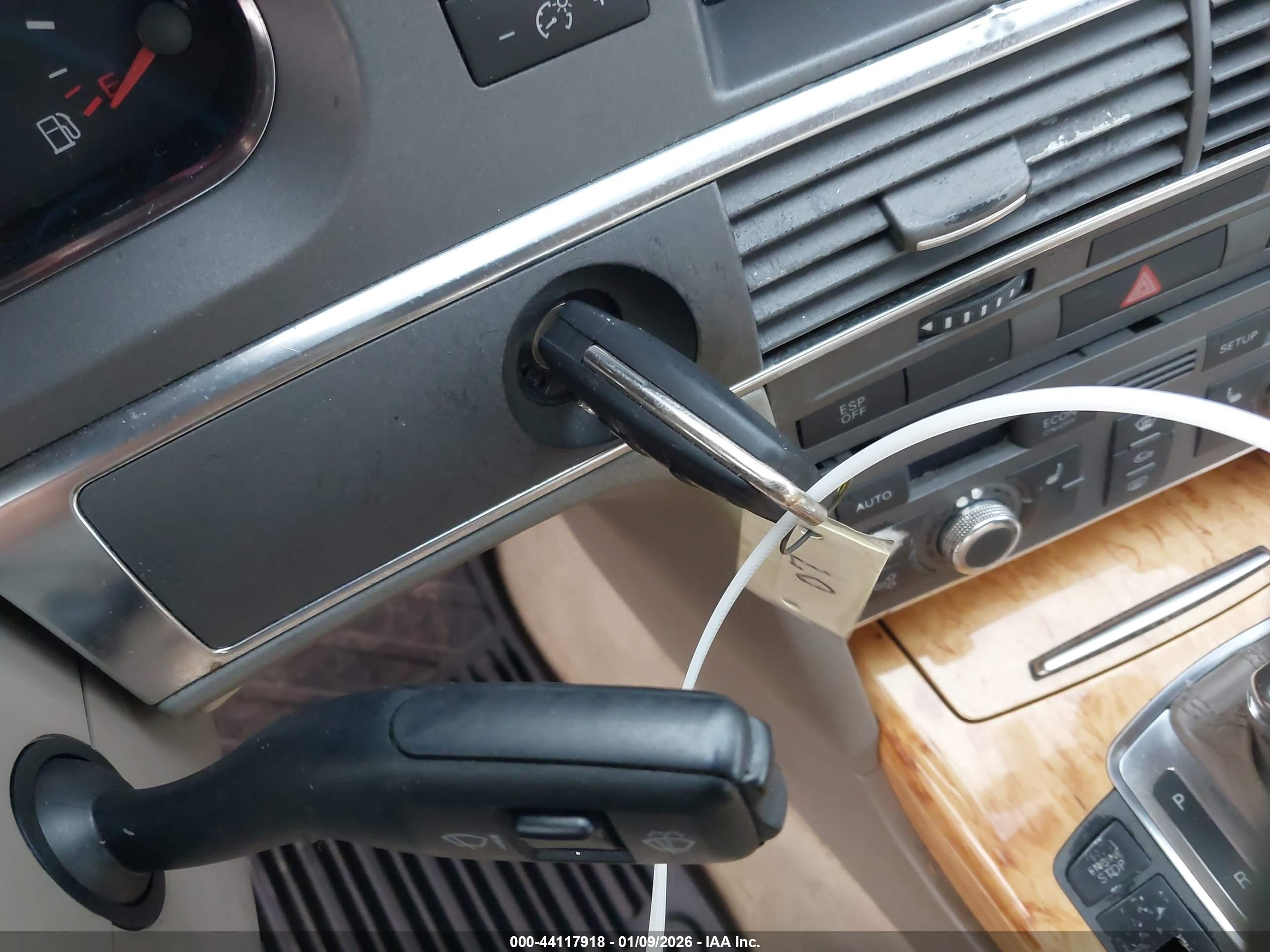 AUDI A6 image 11