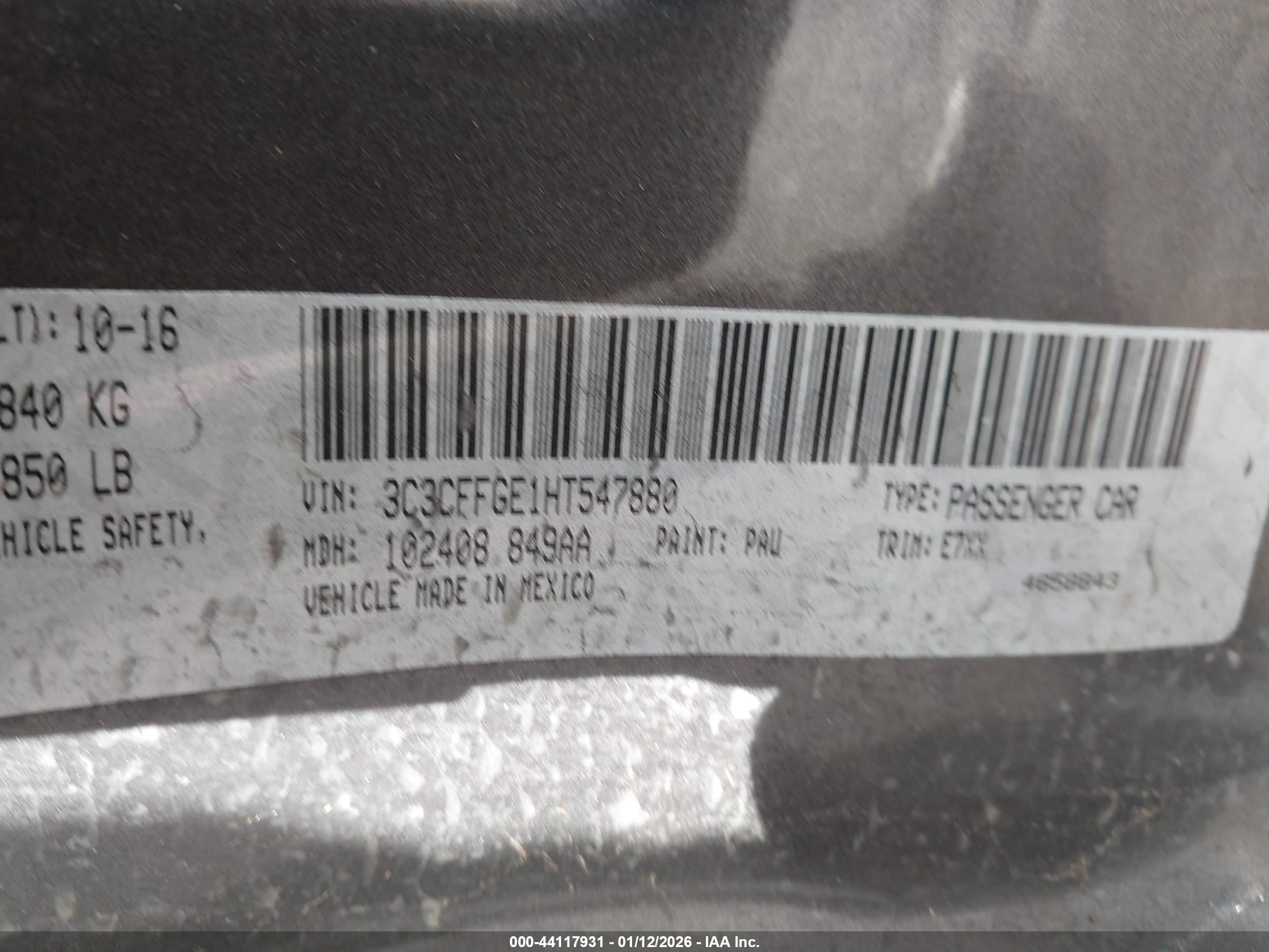 FIAT 500E image 9