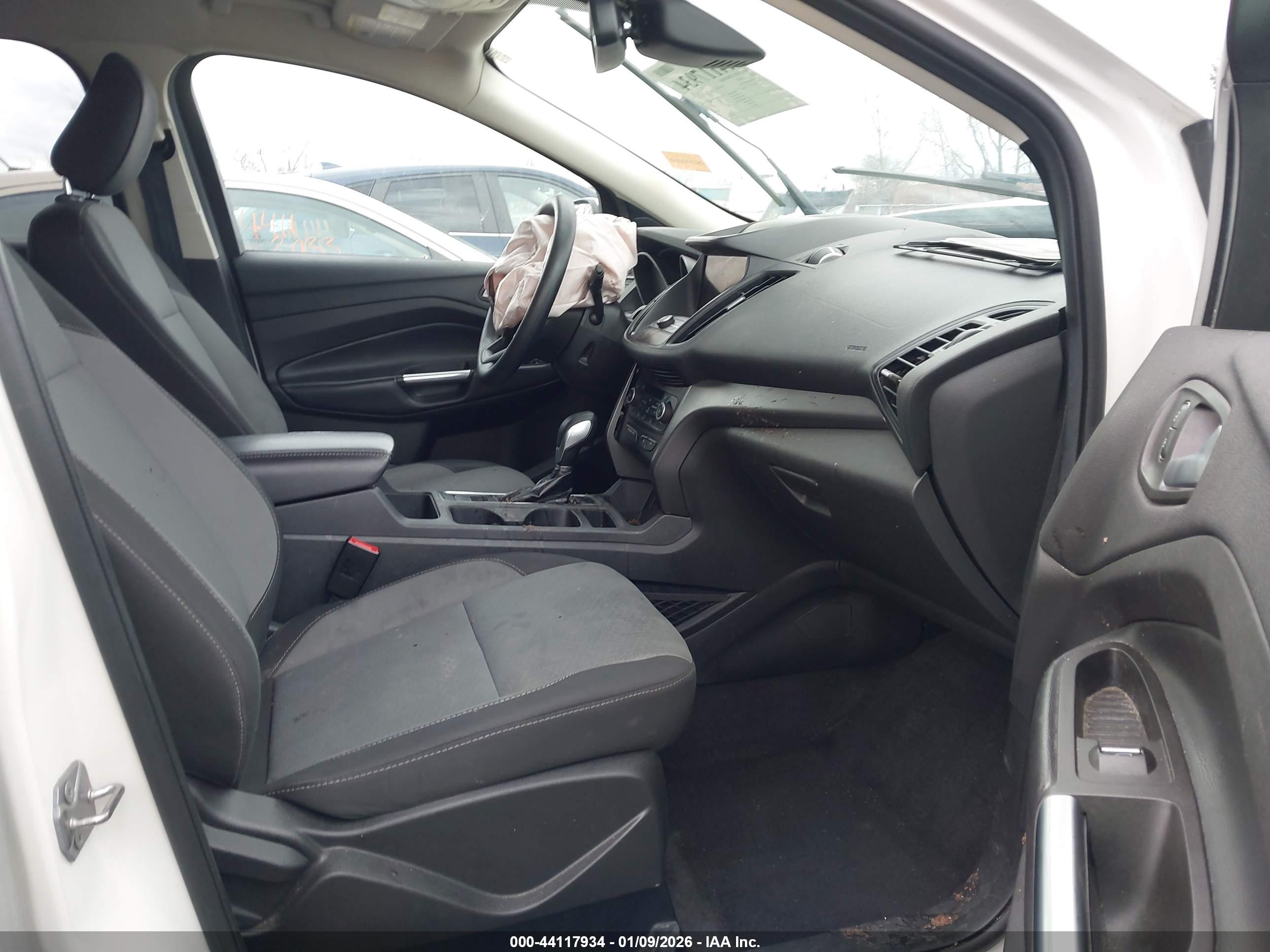 FORD ESCAPE image 5