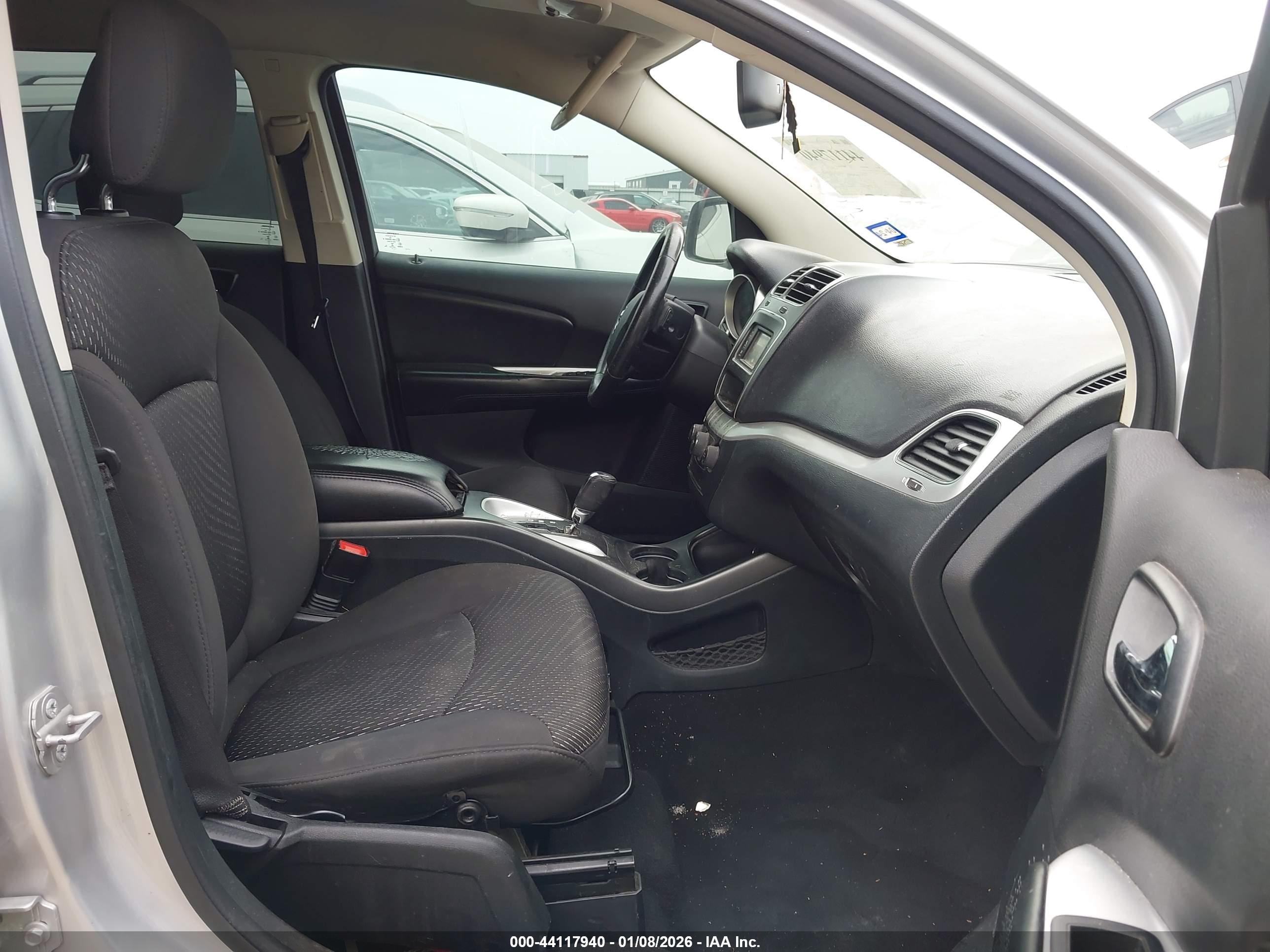 DODGE JOURNEY image 5
